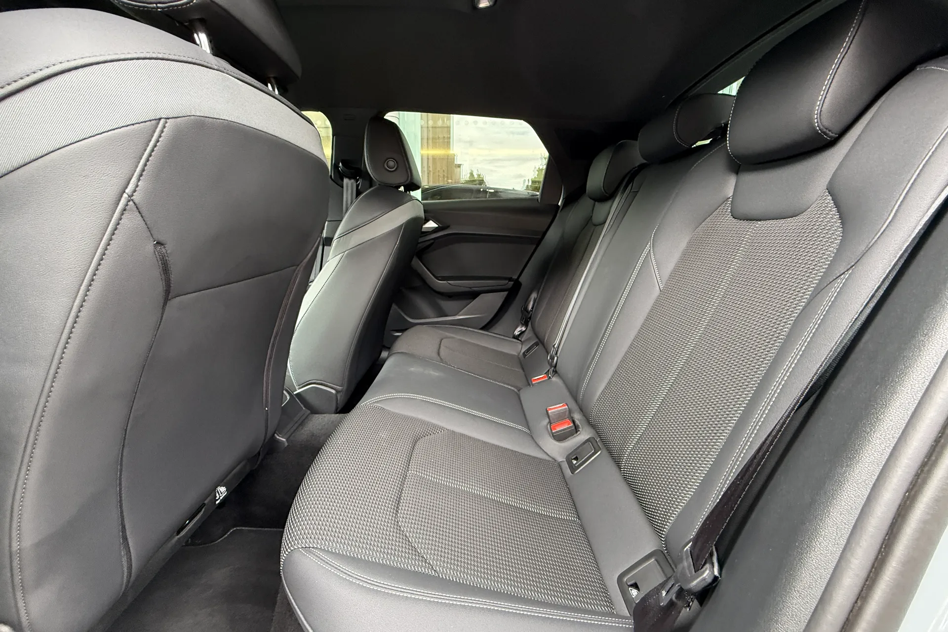 Audi A1 thumbnail image number 48