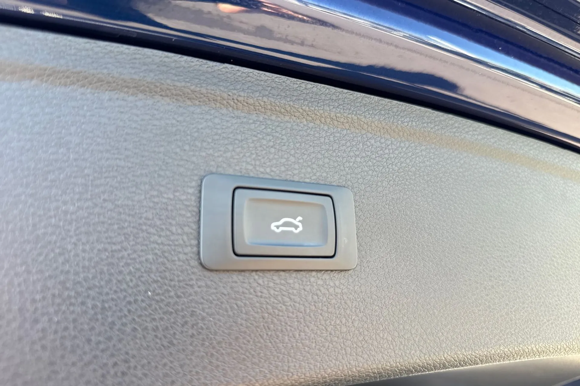 Audi Q5 thumbnail image number 20