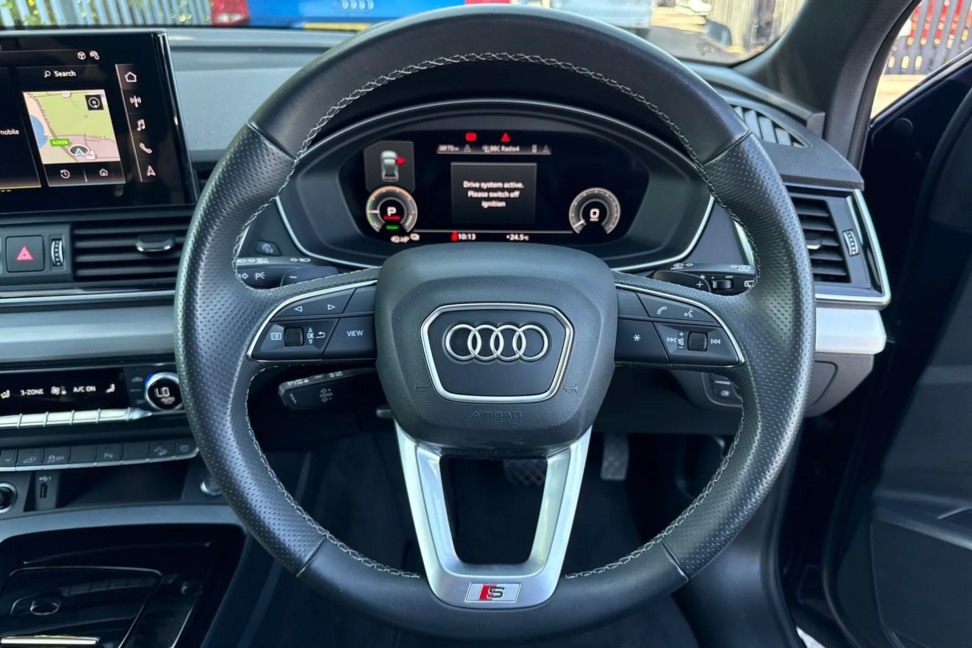 Audi Q5 thumbnail image number 40