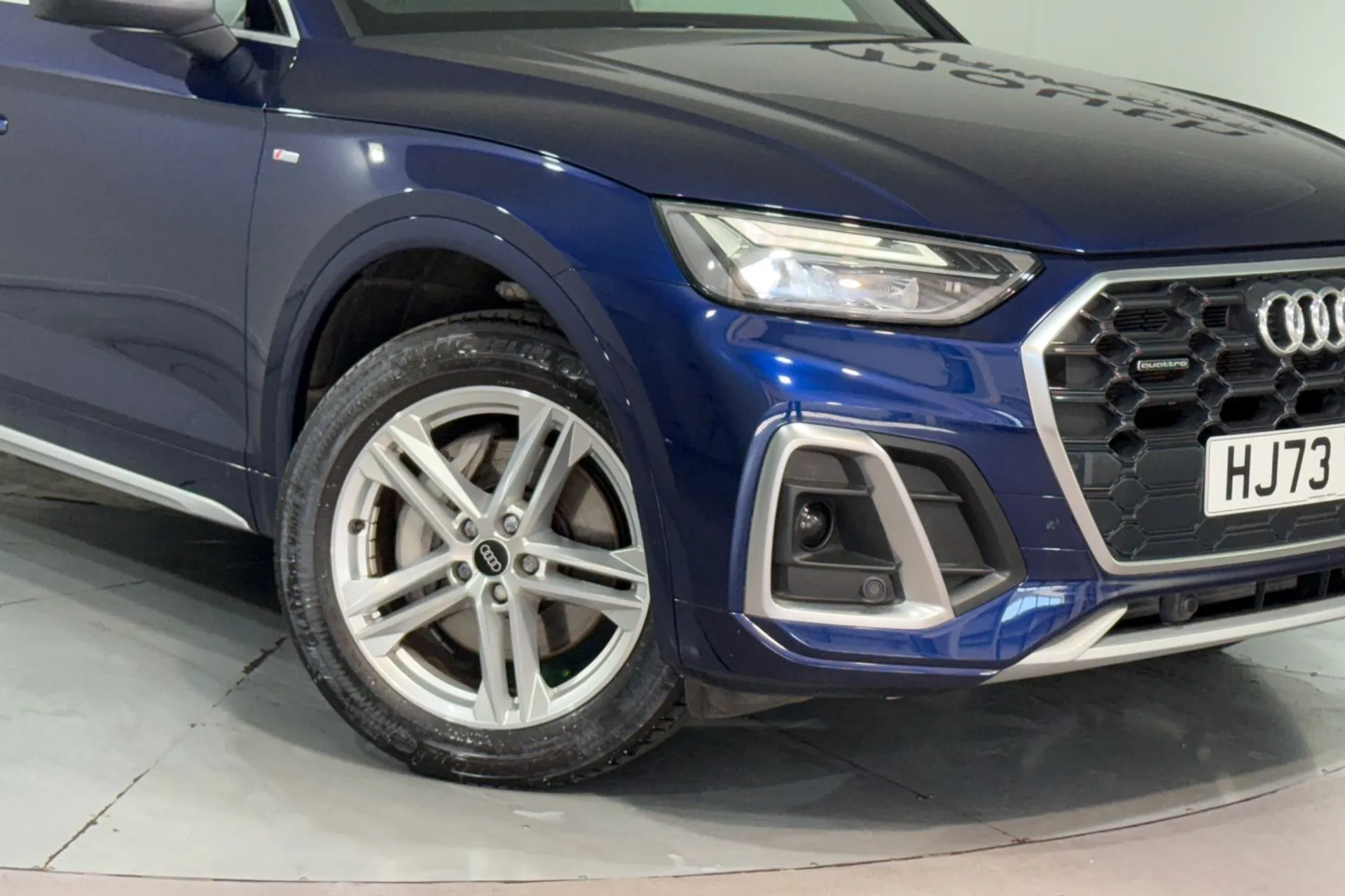 Audi Q5 thumbnail image number 9