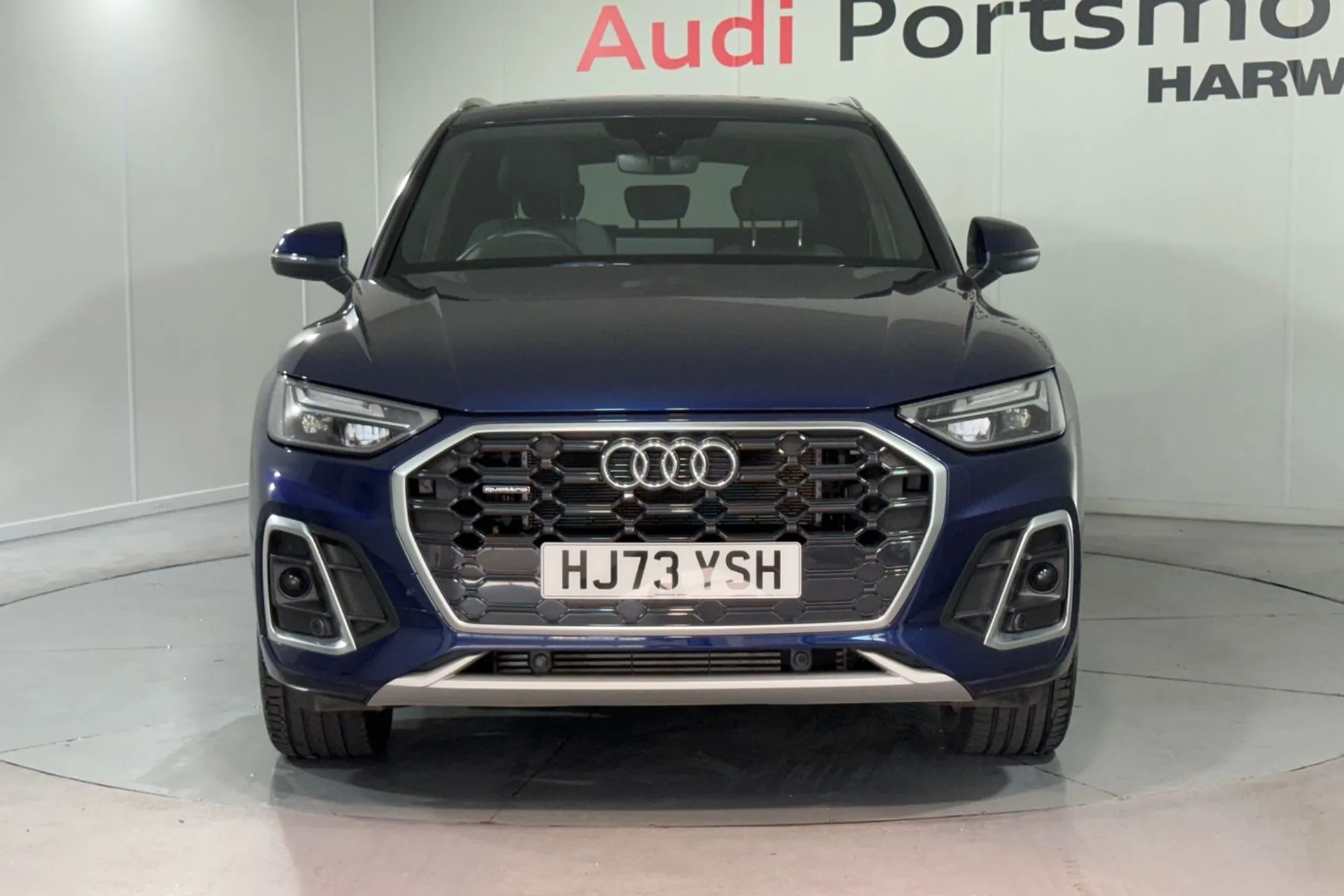 Audi Q5 thumbnail image number 6