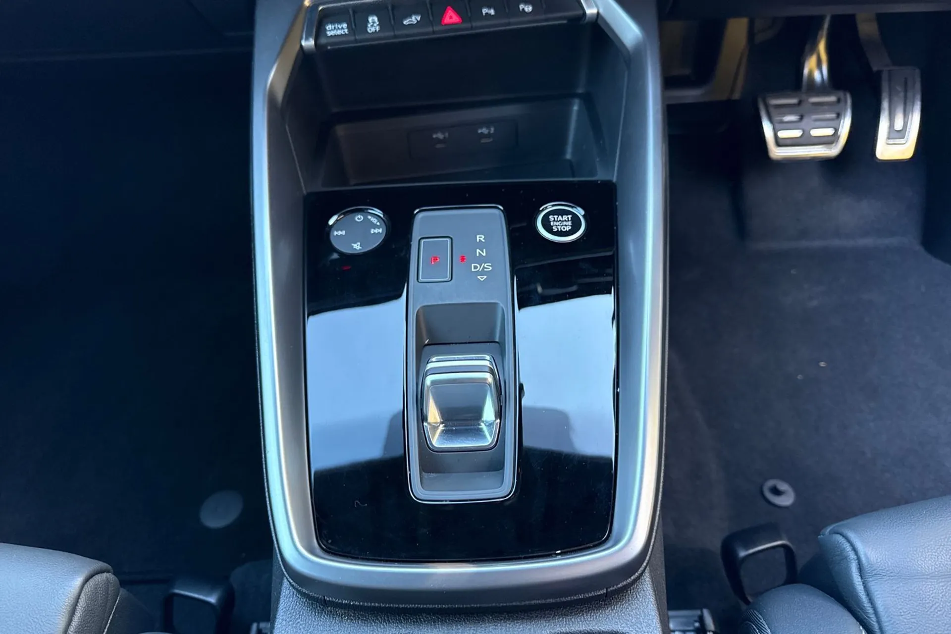 Audi A3 thumbnail image number 44