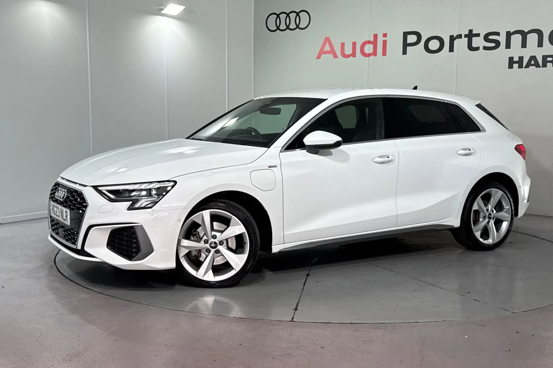 Audi A3 thumbnail image number 6