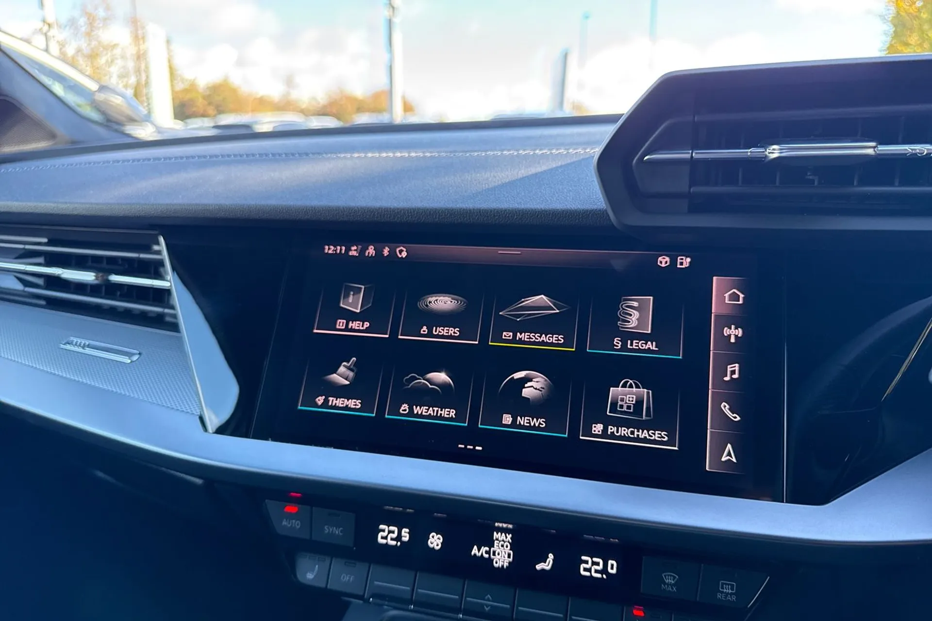 Audi A3 thumbnail image number 31