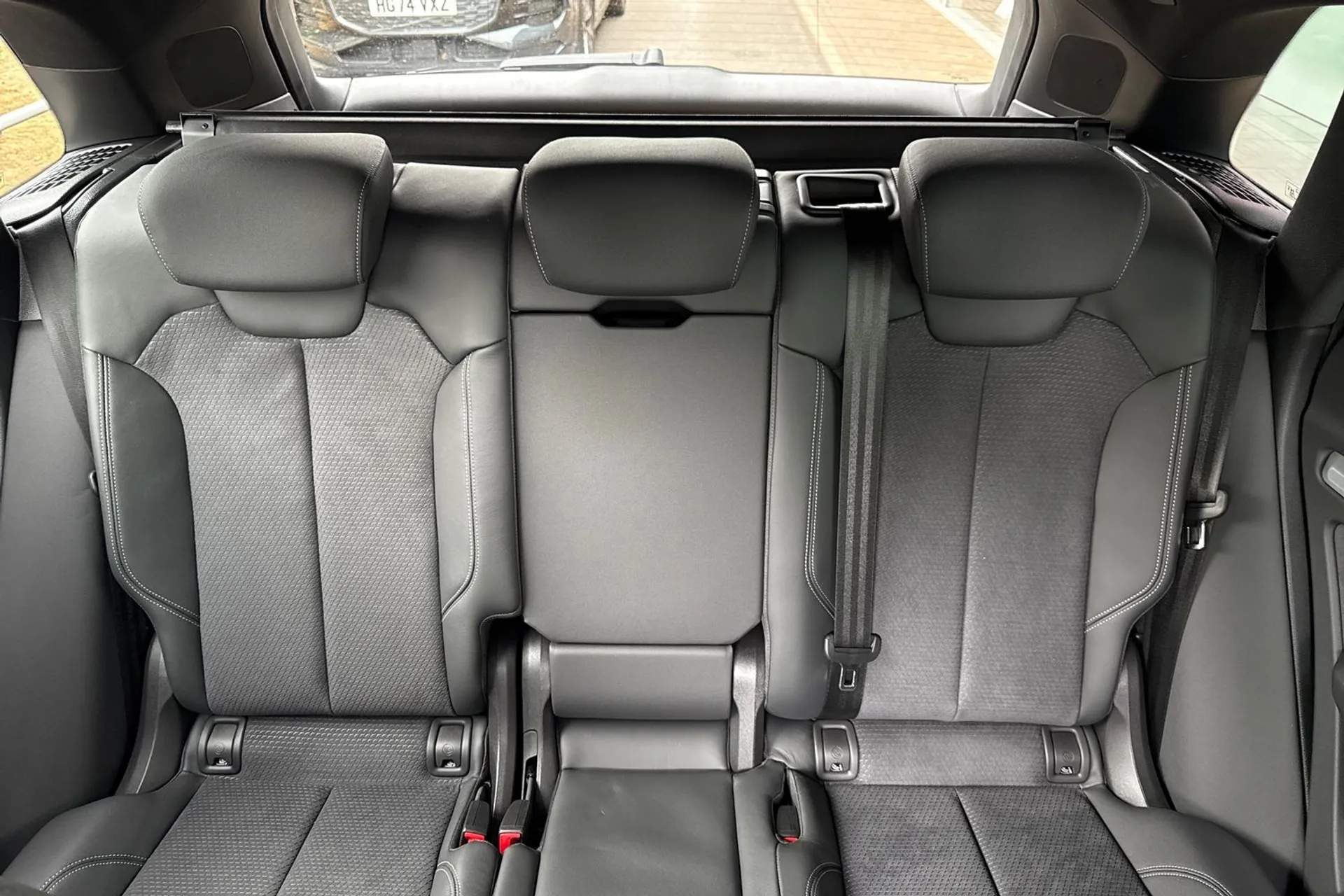 Audi Q5 thumbnail image number 30