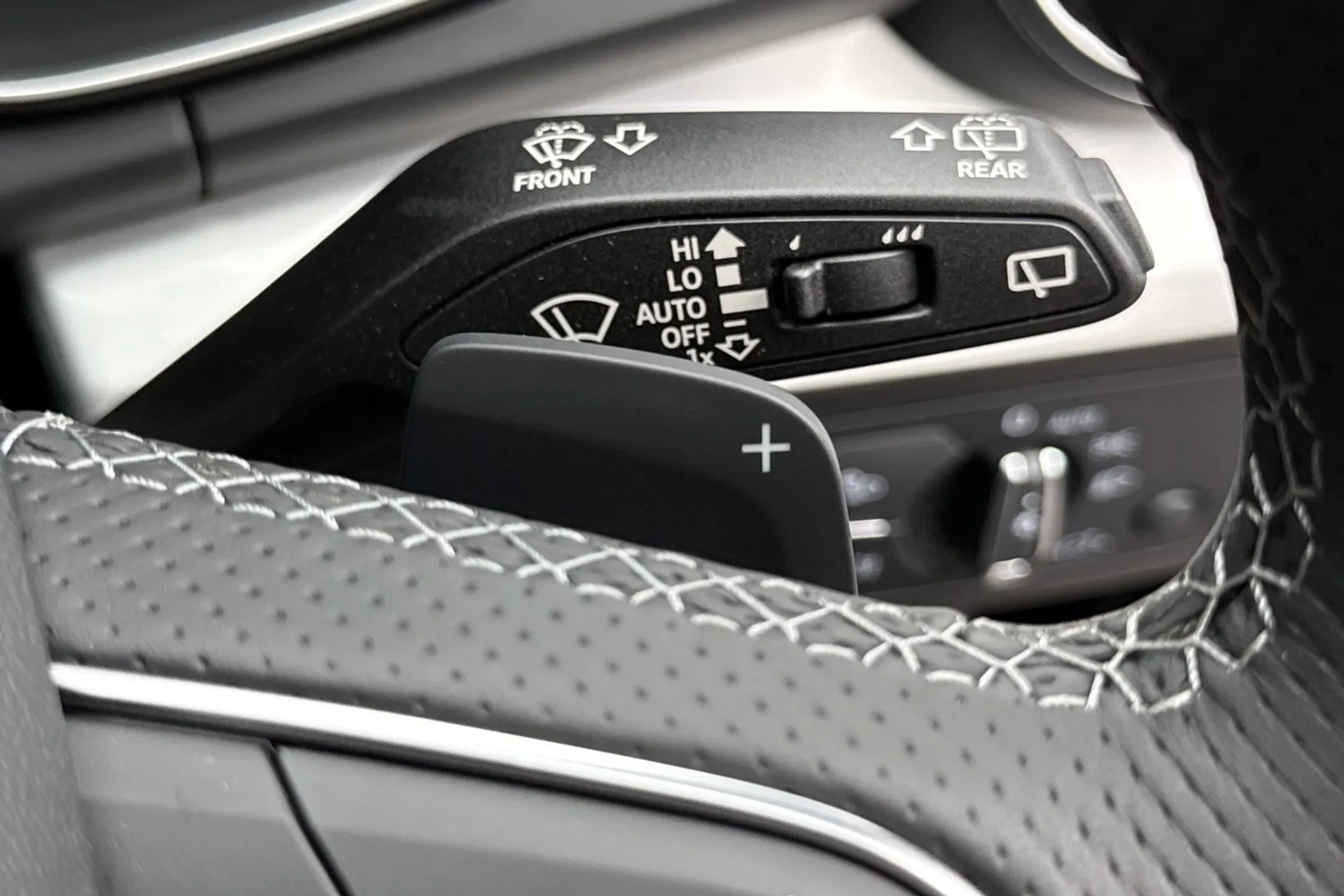 Audi Q5 thumbnail image number 58