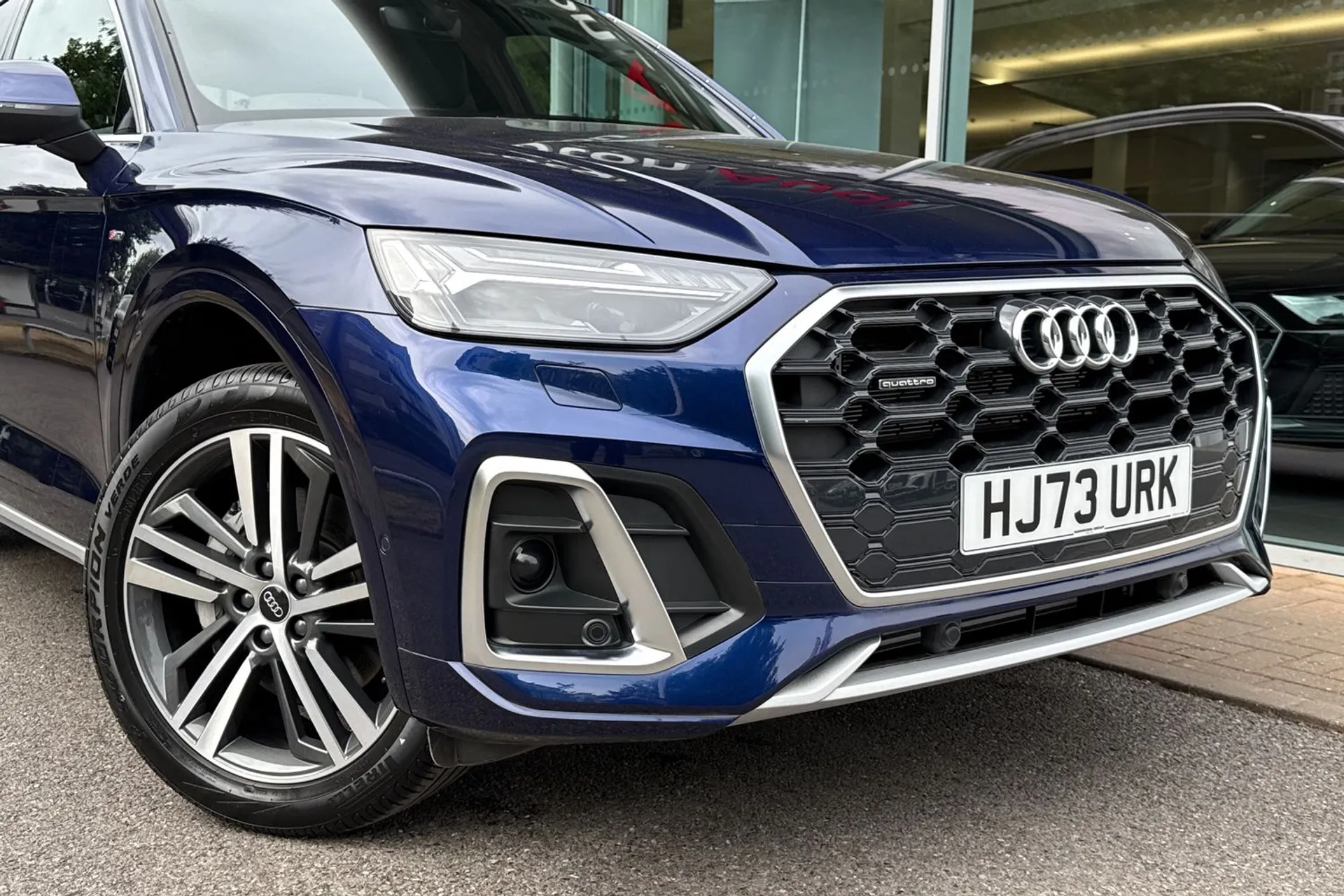 Audi Q5 thumbnail image number 5