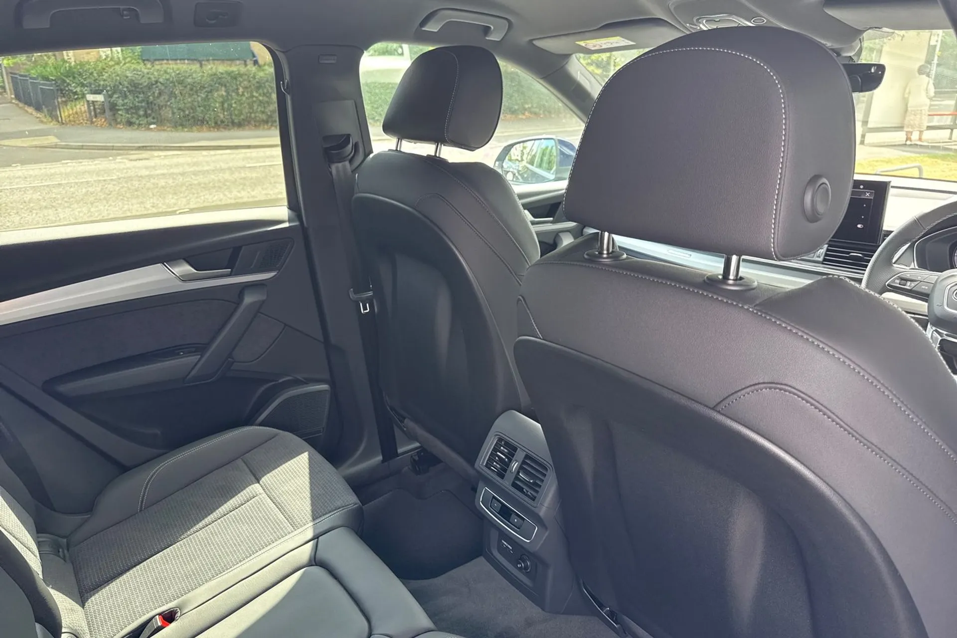 Audi Q5 thumbnail image number 22