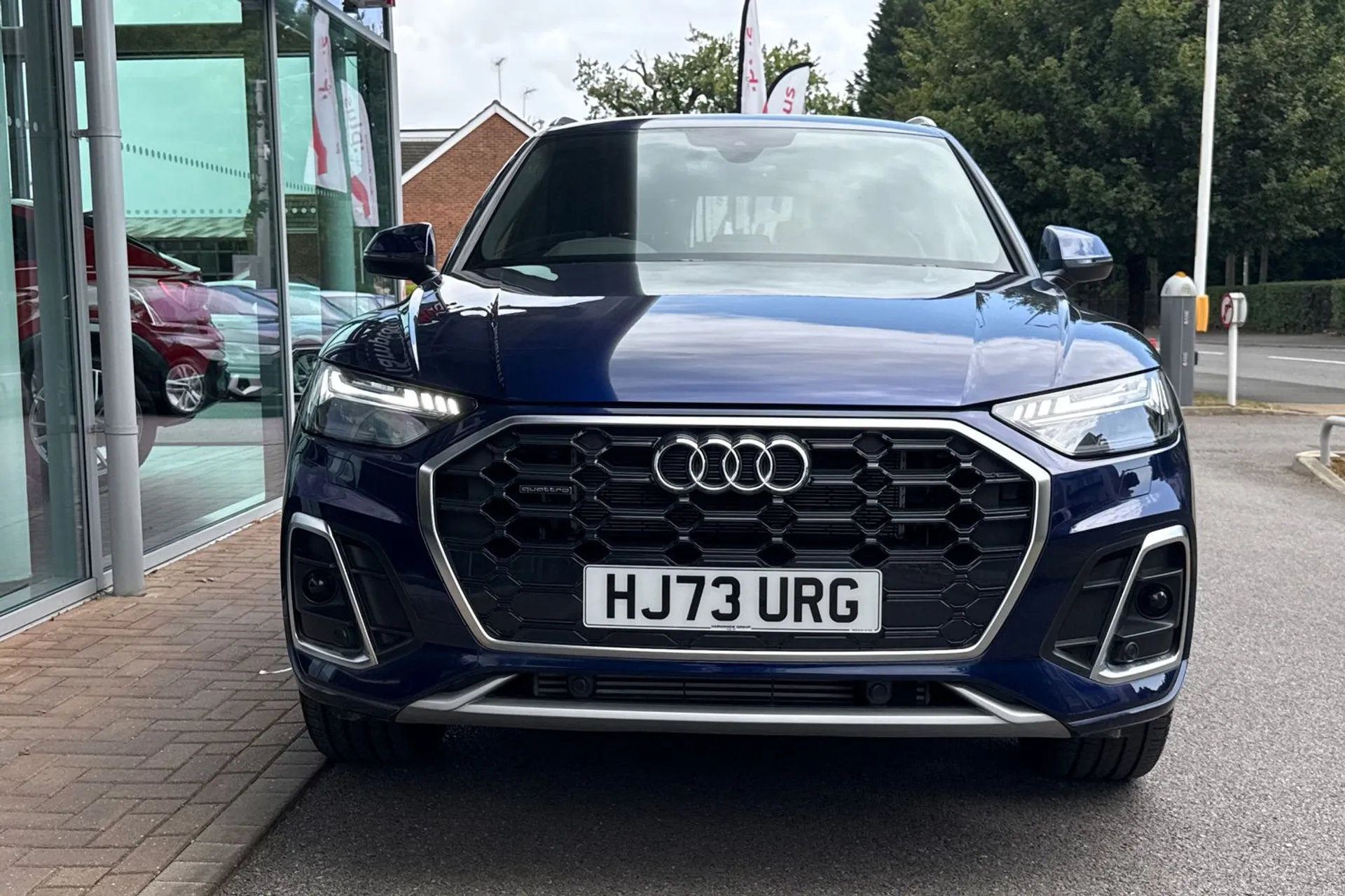 Audi Q5 thumbnail image number 11