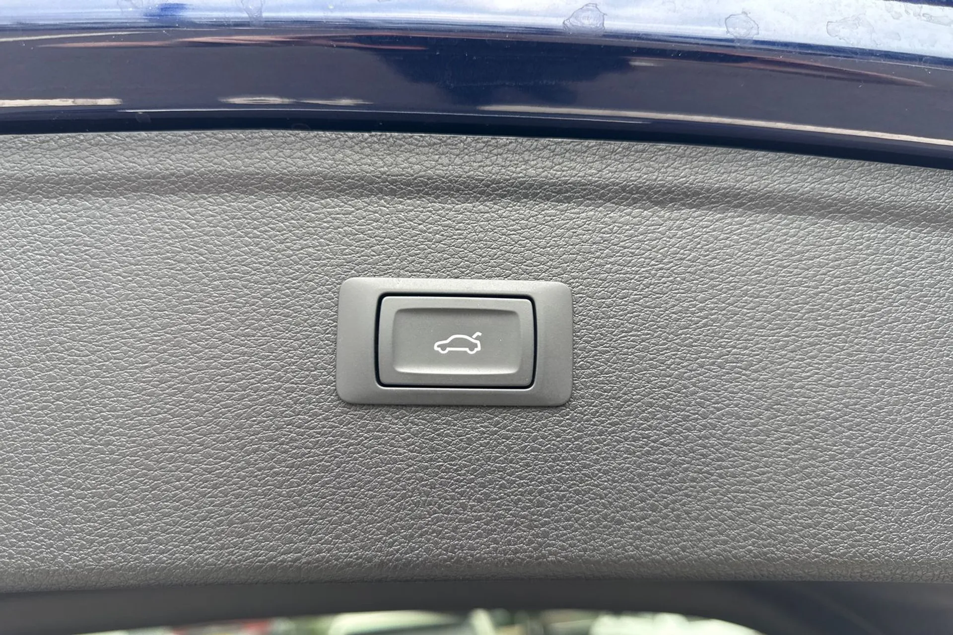 Audi Q5 thumbnail image number 19