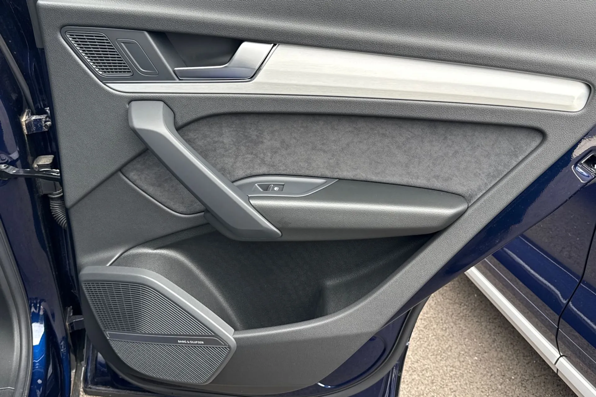 Audi Q5 thumbnail image number 54