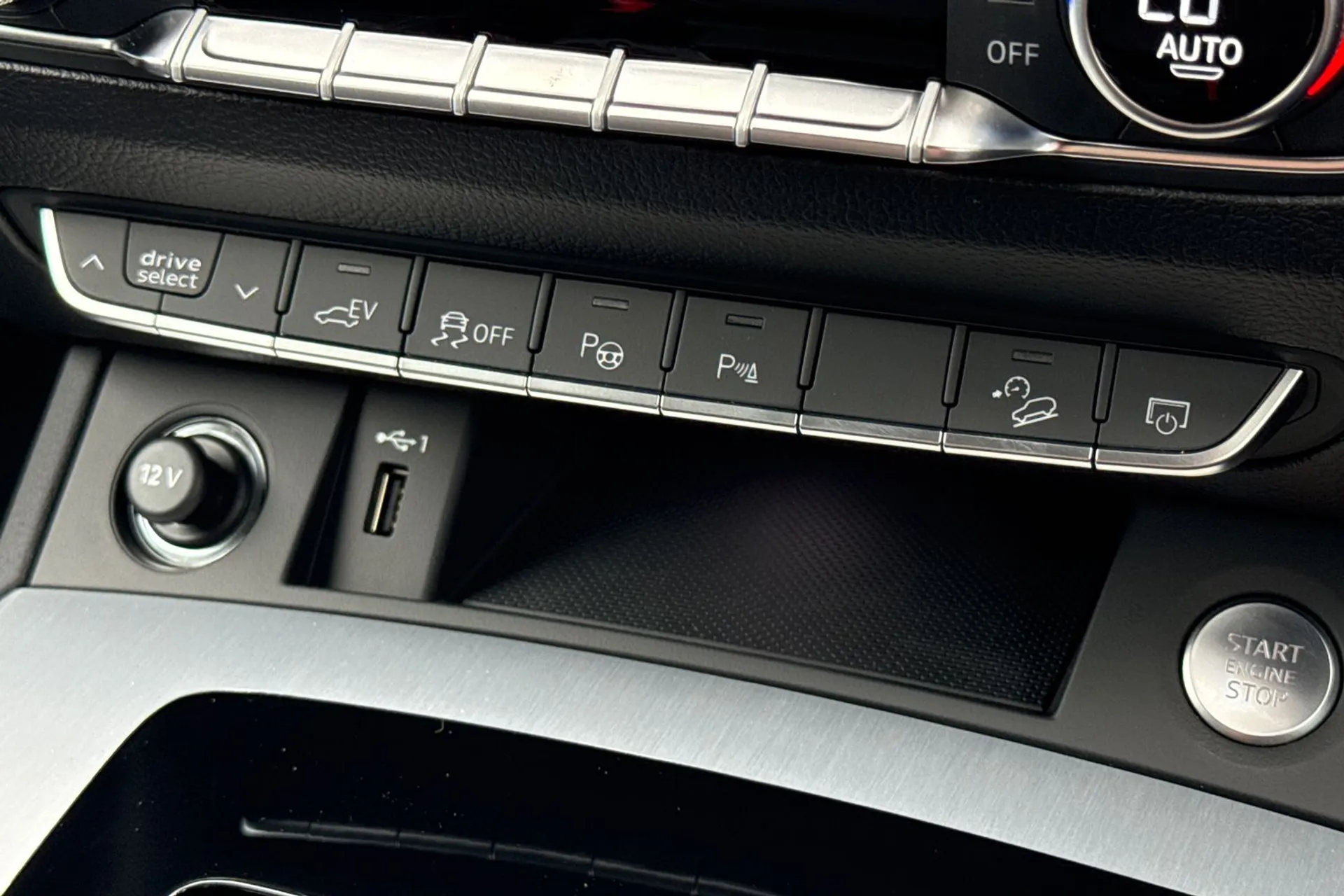 Audi Q5 thumbnail image number 49