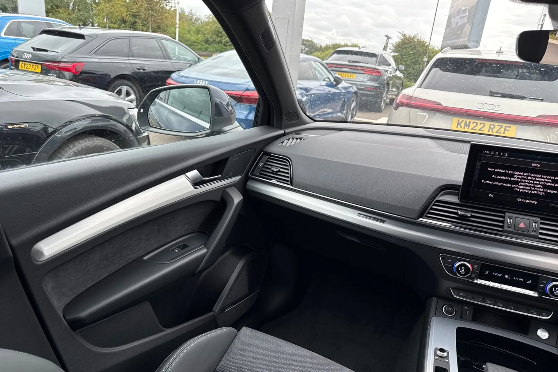 Audi Q5 thumbnail image number 35