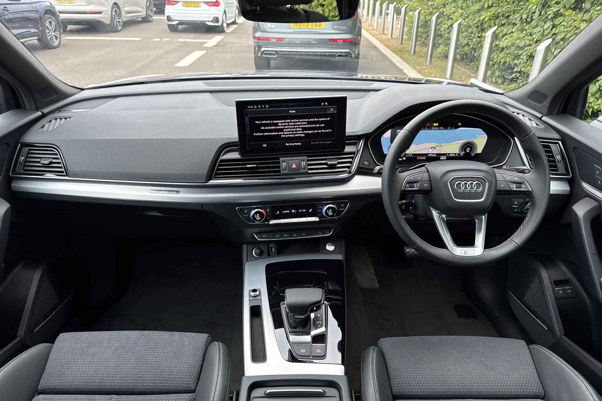 Audi Q5 thumbnail image number 3