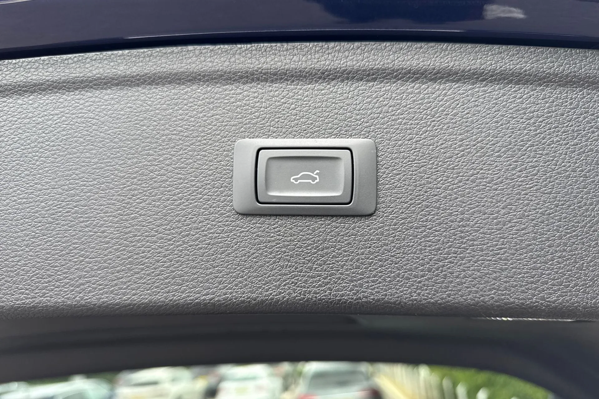 Audi Q5 thumbnail image number 19