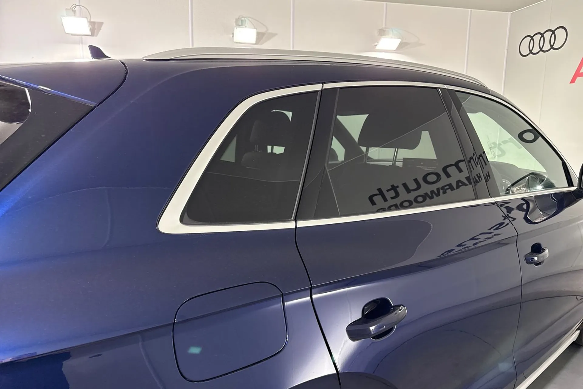 Audi Q5 thumbnail image number 13