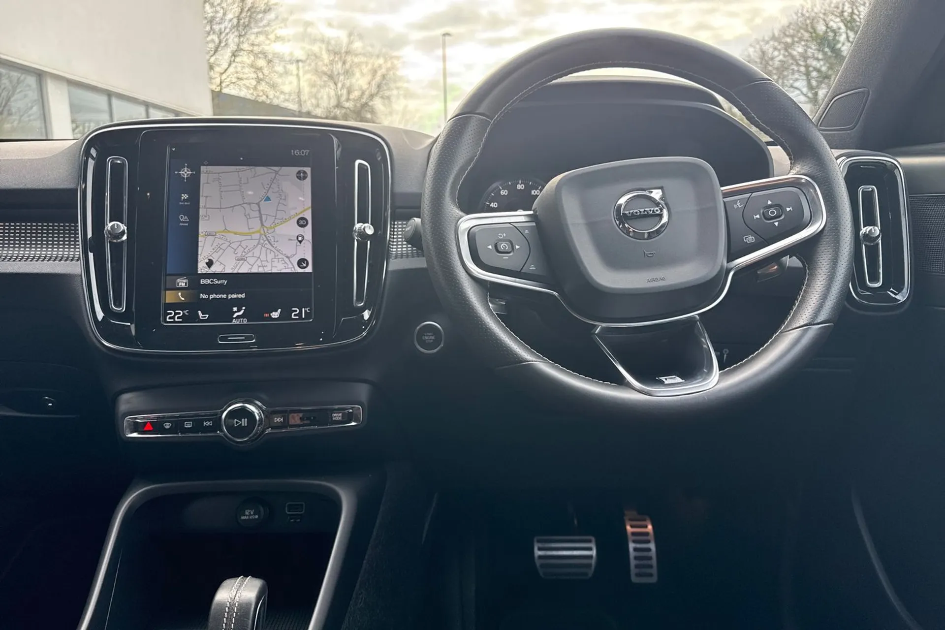 Volvo XC40 thumbnail image number 34