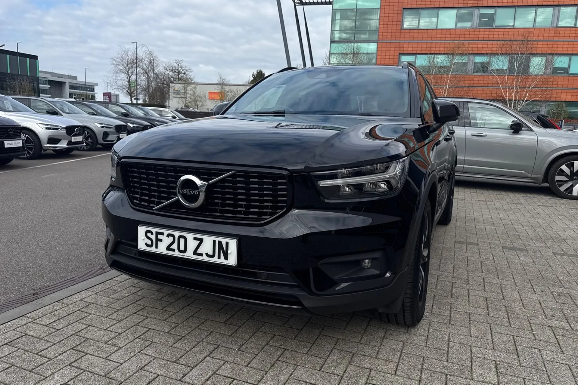 Volvo XC40 thumbnail image number 12