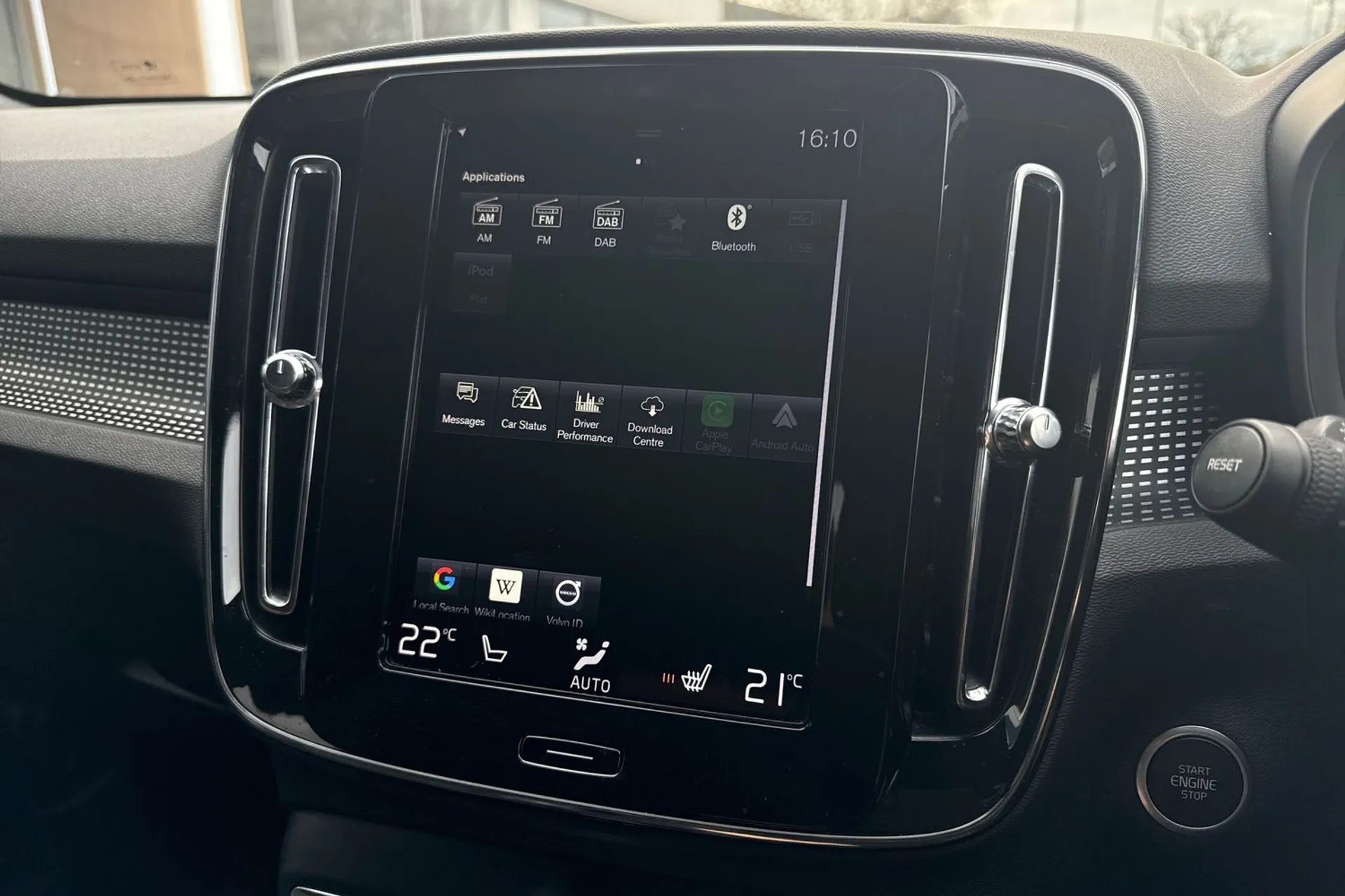 Volvo XC40 thumbnail image number 40