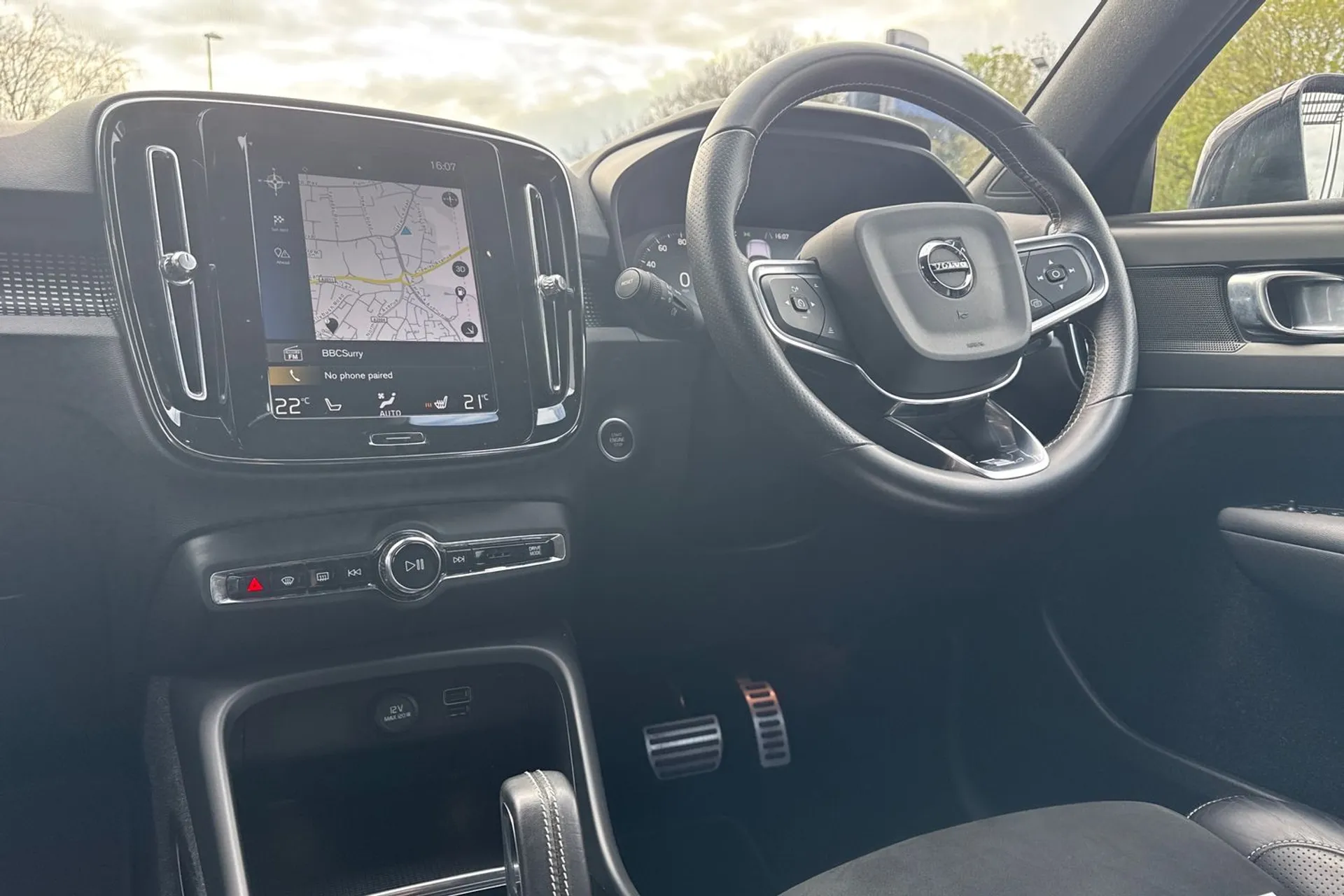 Volvo XC40 thumbnail image number 35