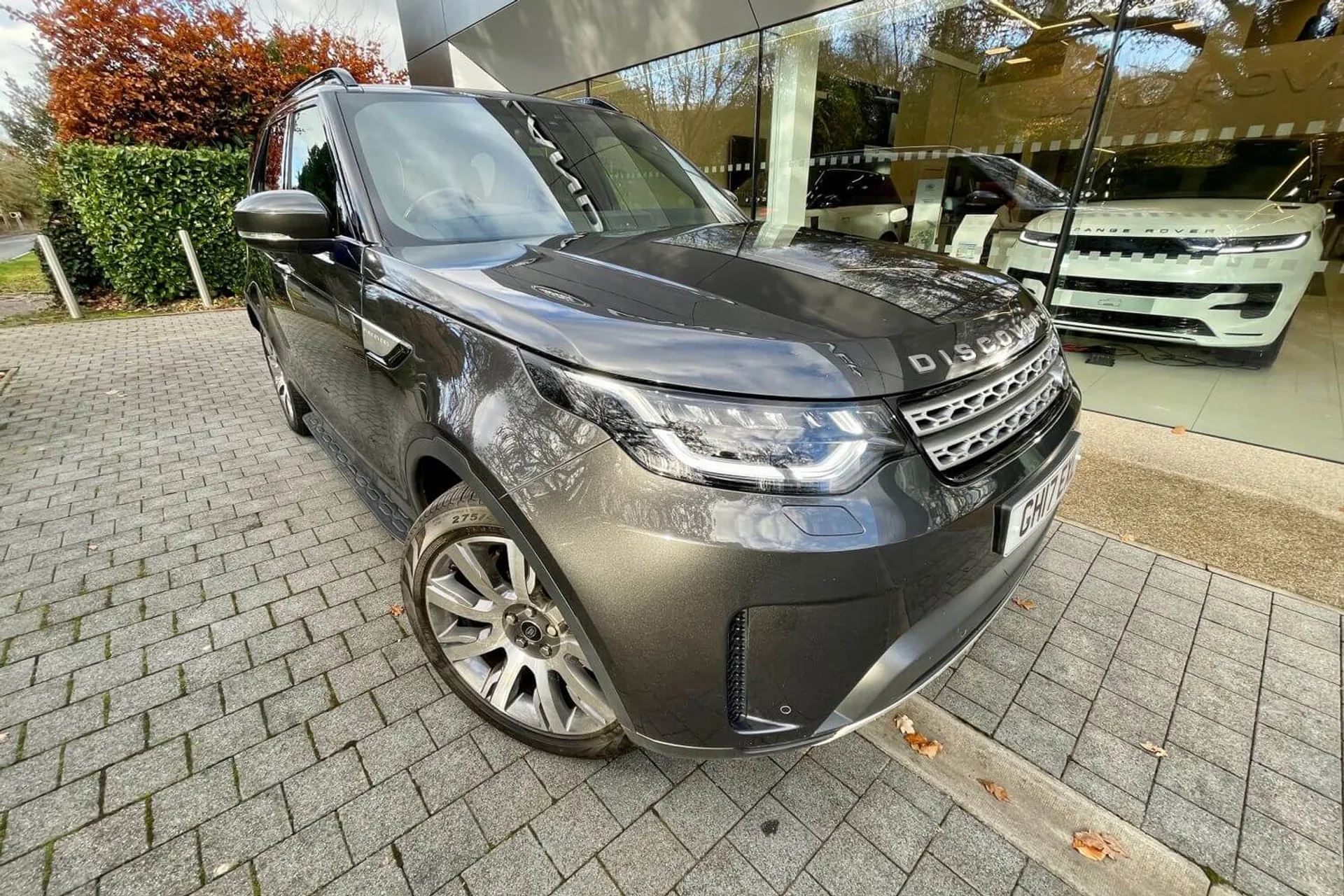 LAND ROVER DISCOVERY thumbnail image number 4