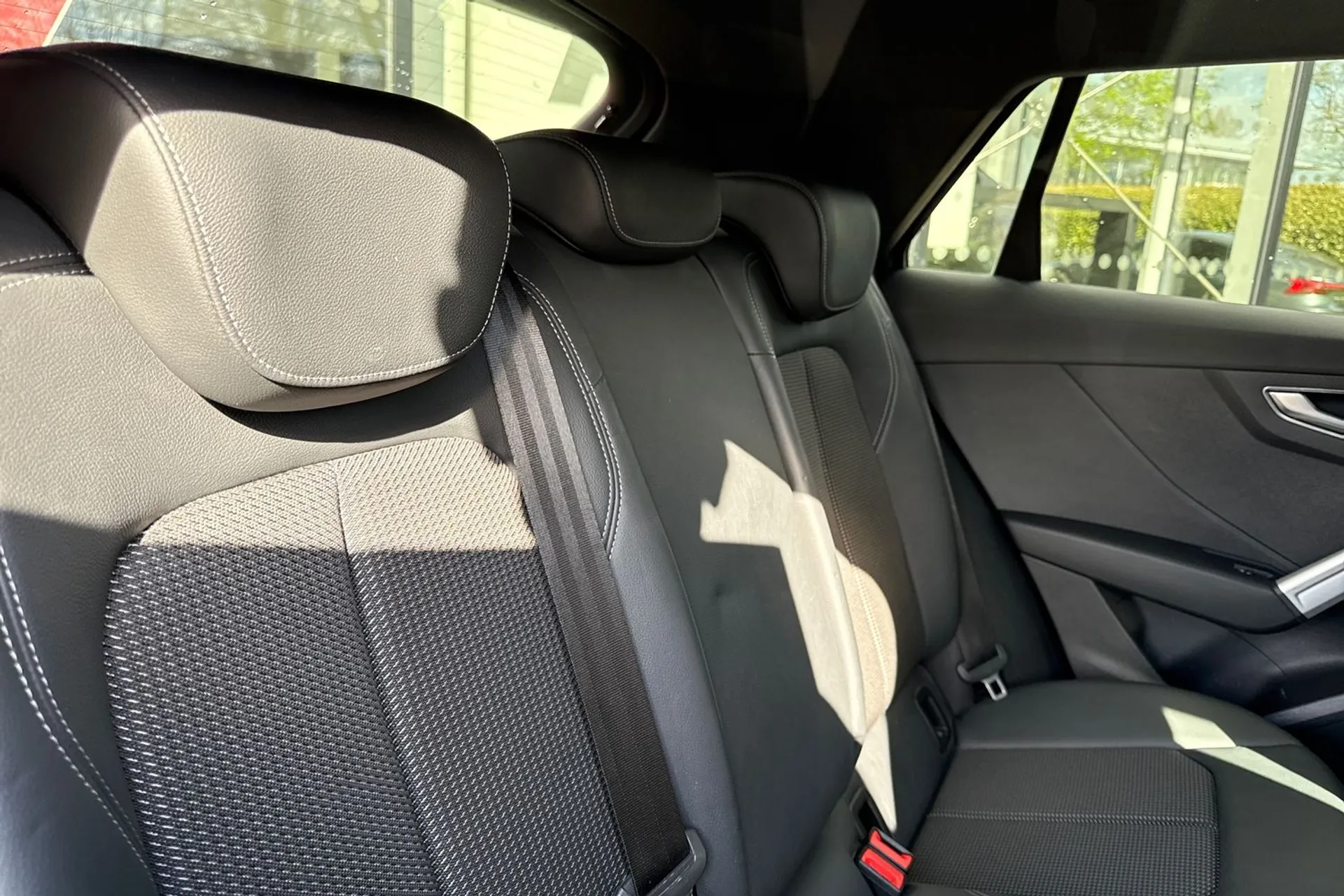 Audi Q2 thumbnail image number 35