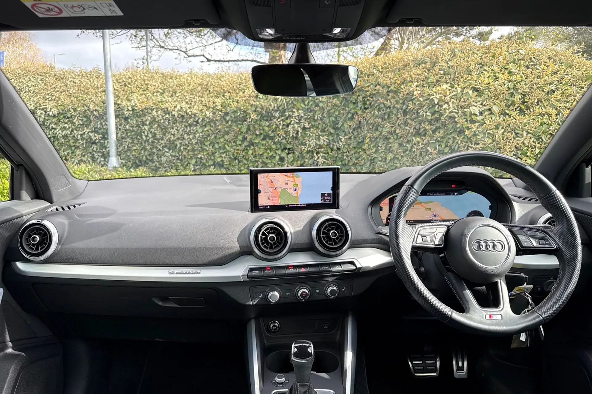 Audi Q2 thumbnail image number 3