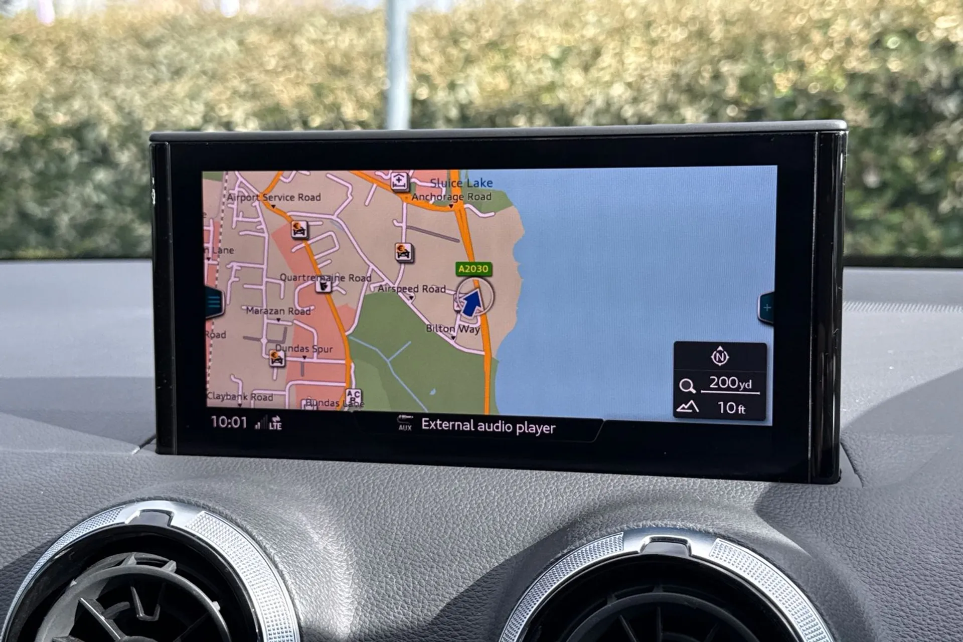 Audi Q2 thumbnail image number 6