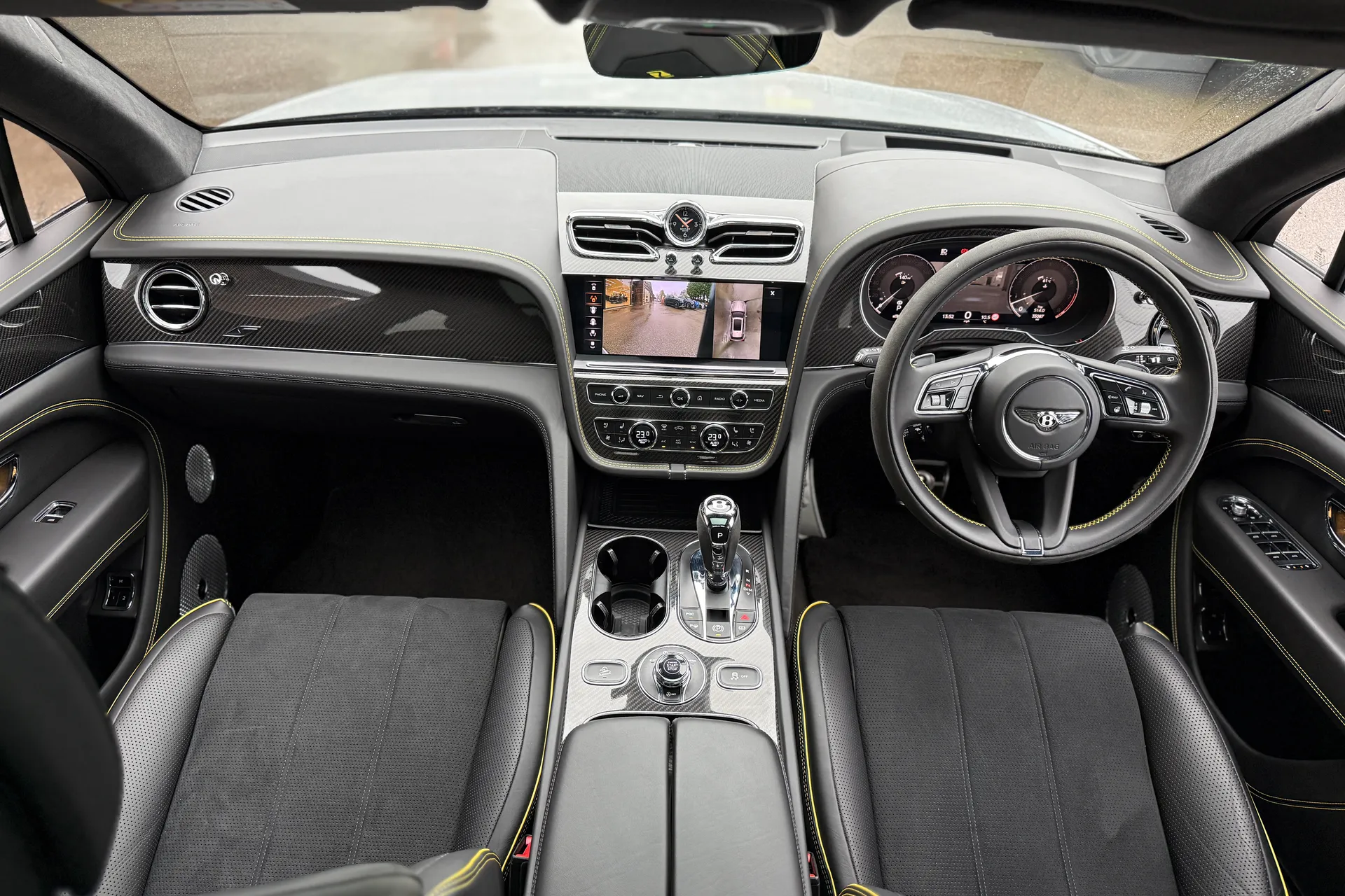 Bentley BENTAYGA thumbnail image number 39