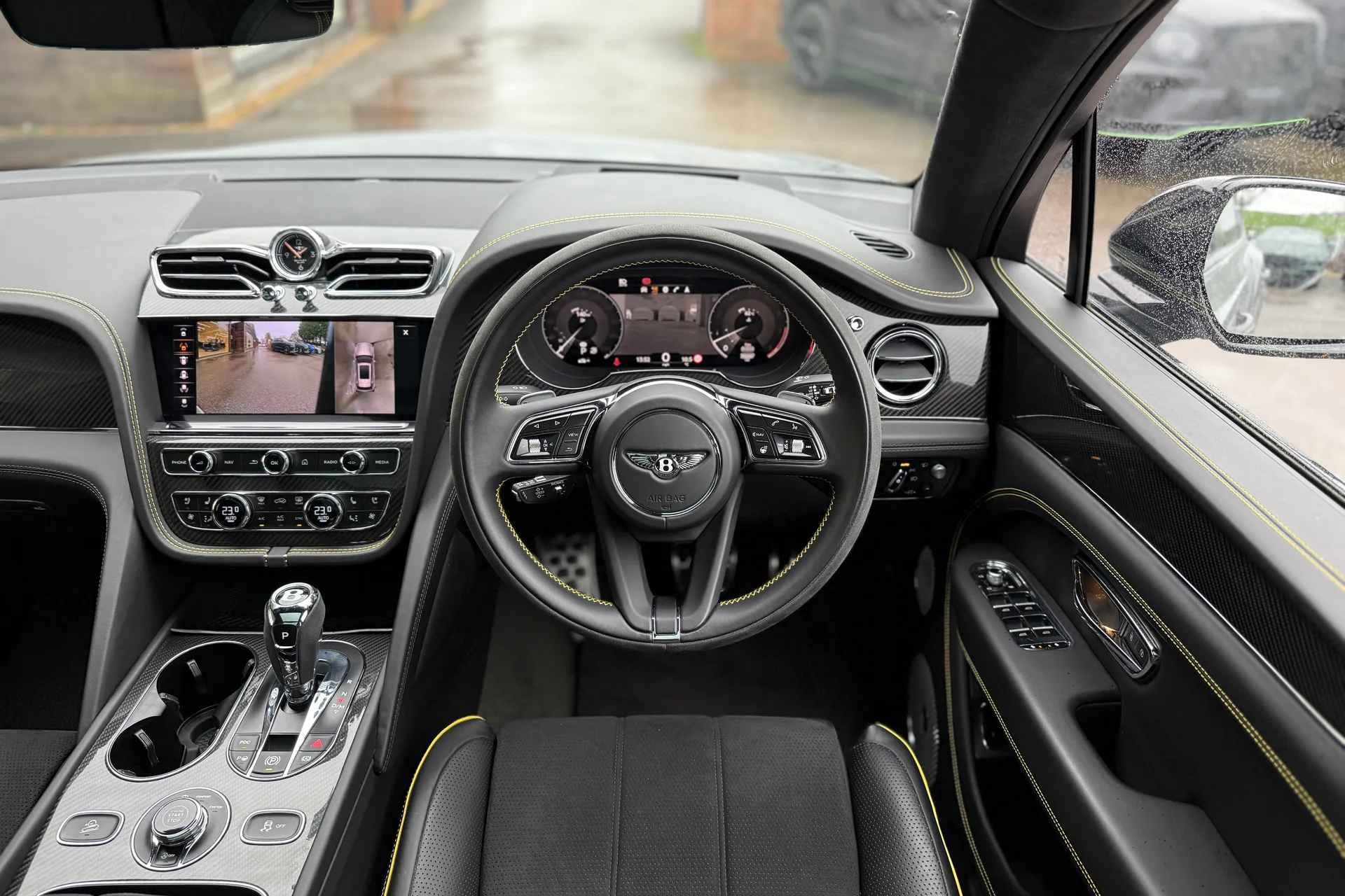 Bentley BENTAYGA thumbnail image number 40