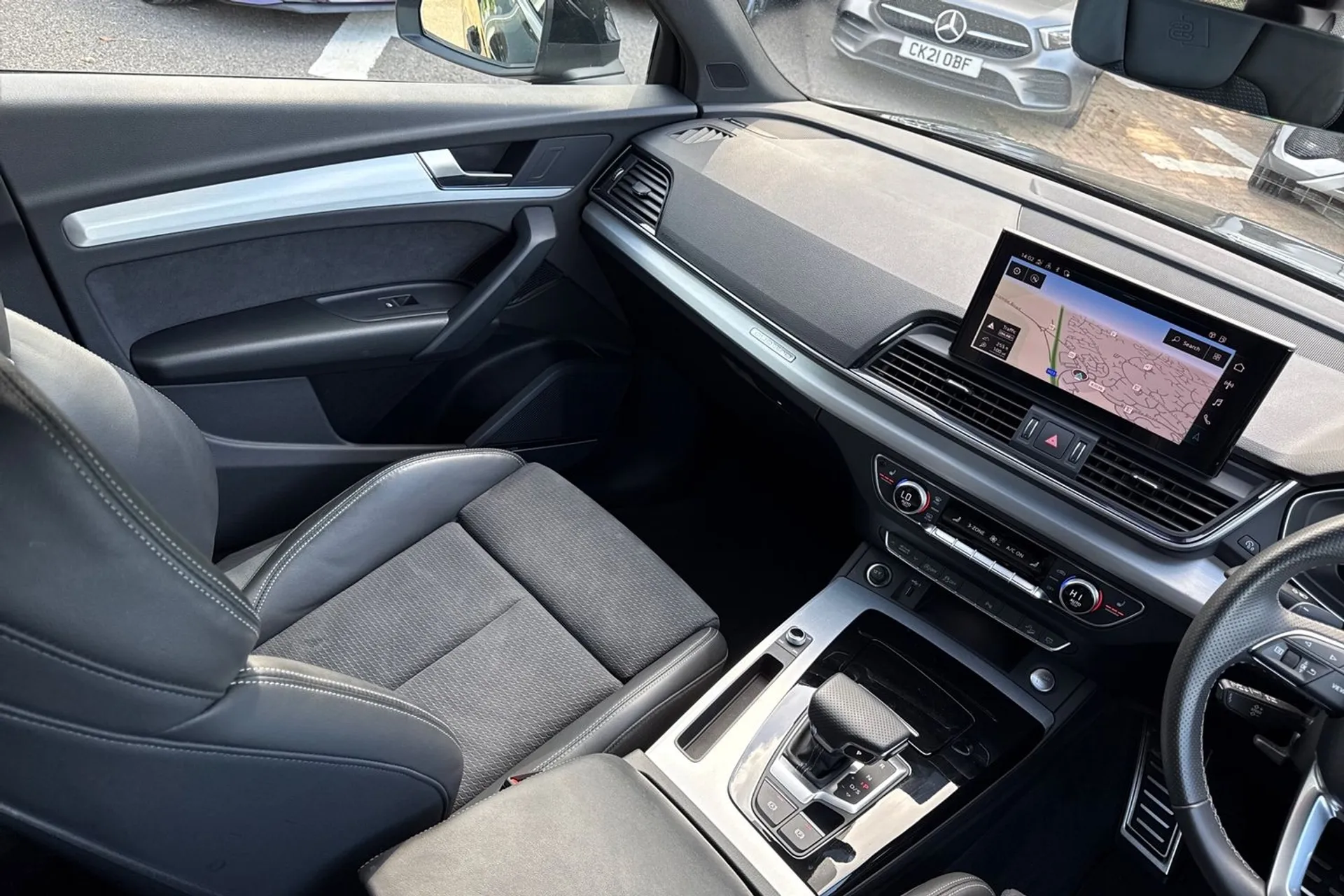 Audi Q5 thumbnail image number 39