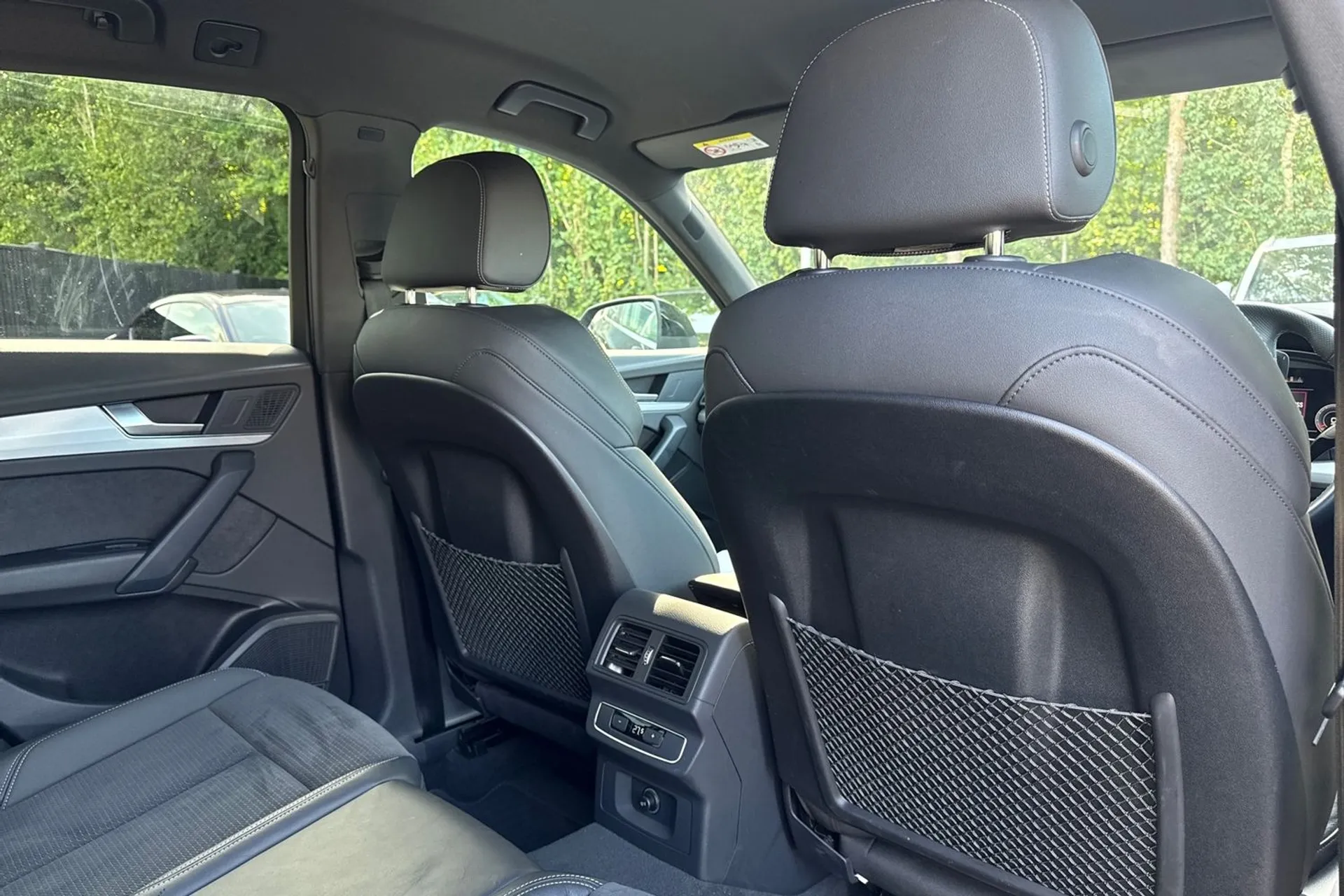 Audi Q5 thumbnail image number 10