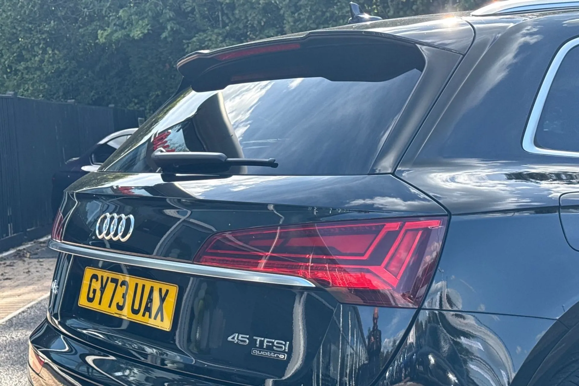 Audi Q5 thumbnail image number 25