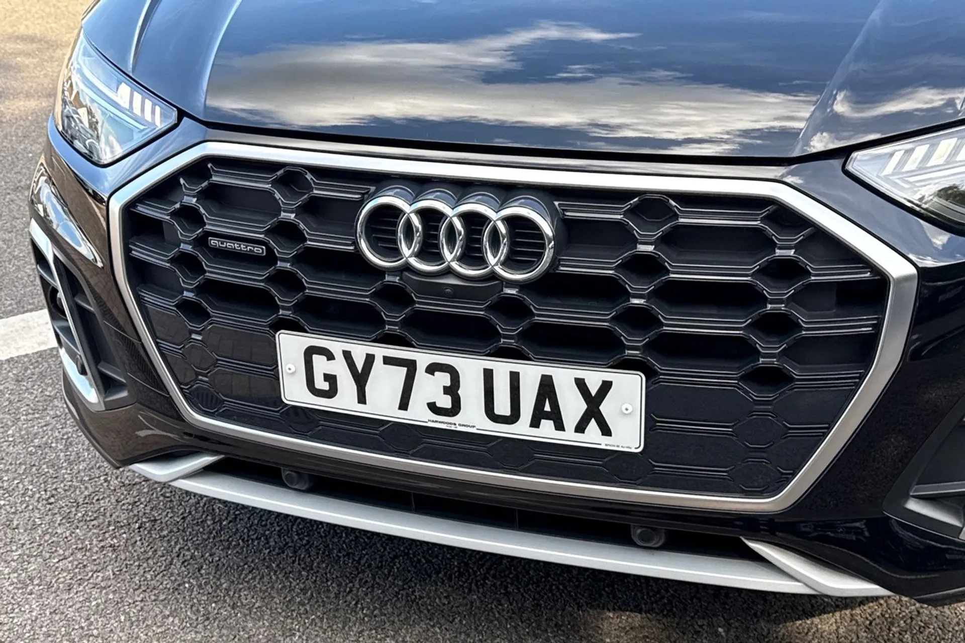 Audi Q5 thumbnail image number 23