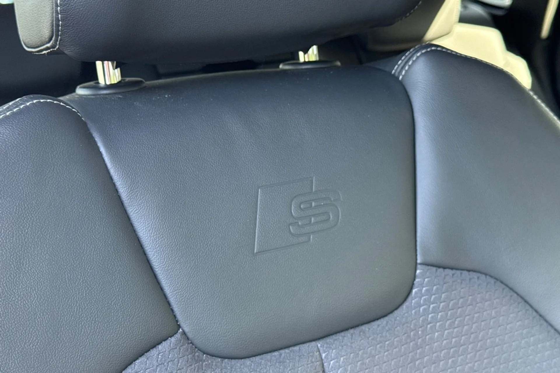 Audi Q5 thumbnail image number 59