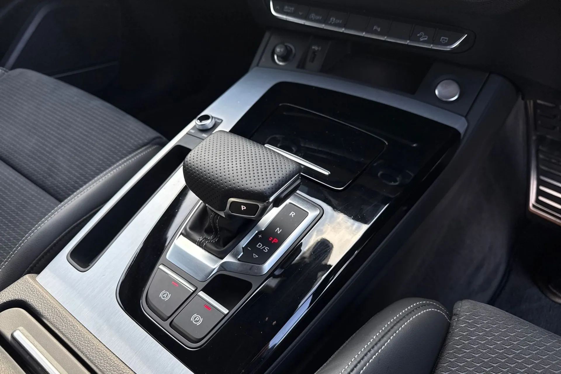 Audi Q5 thumbnail image number 53