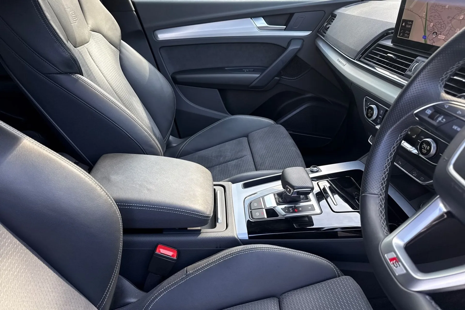 Audi Q5 thumbnail image number 51