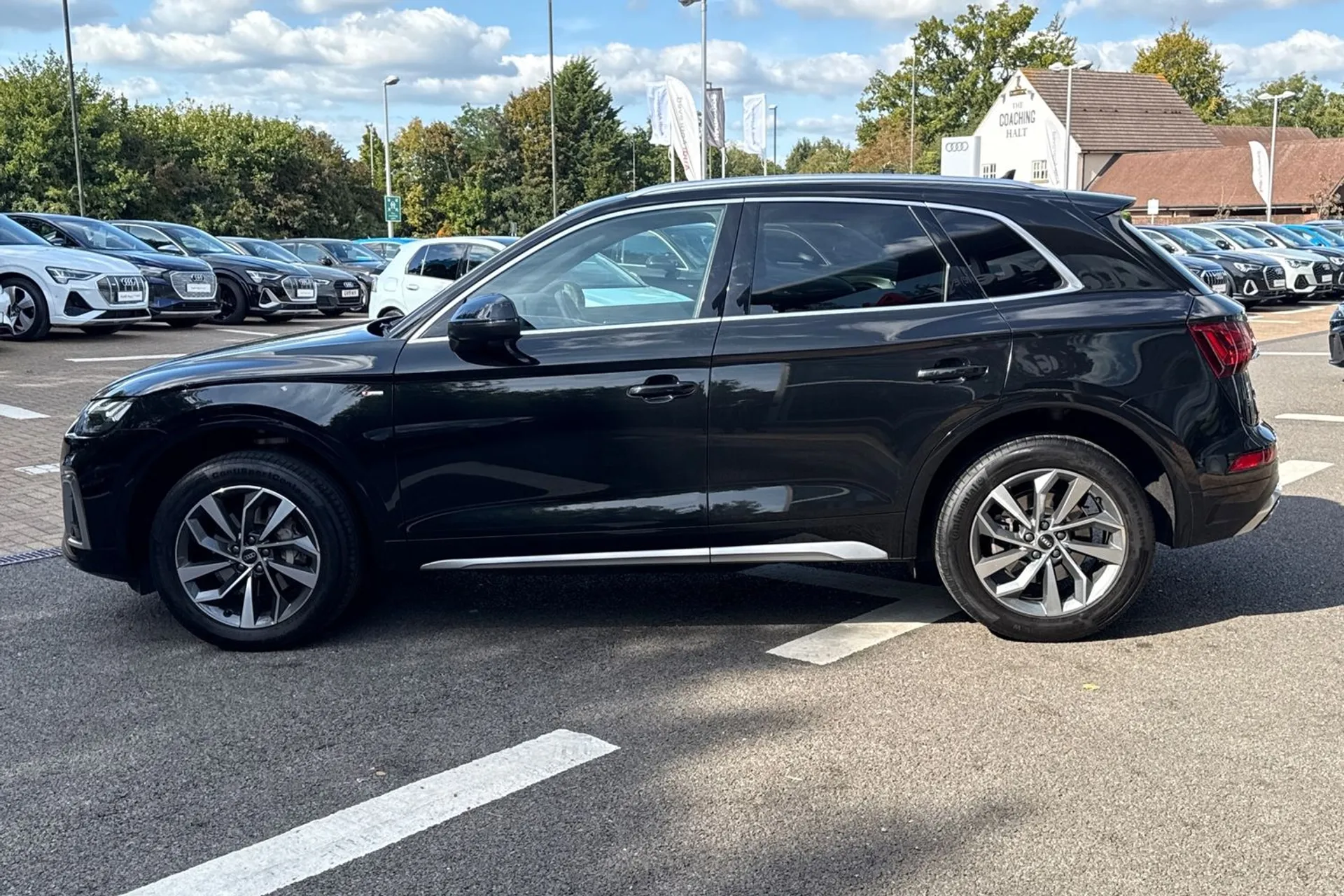 Audi Q5 thumbnail image number 13