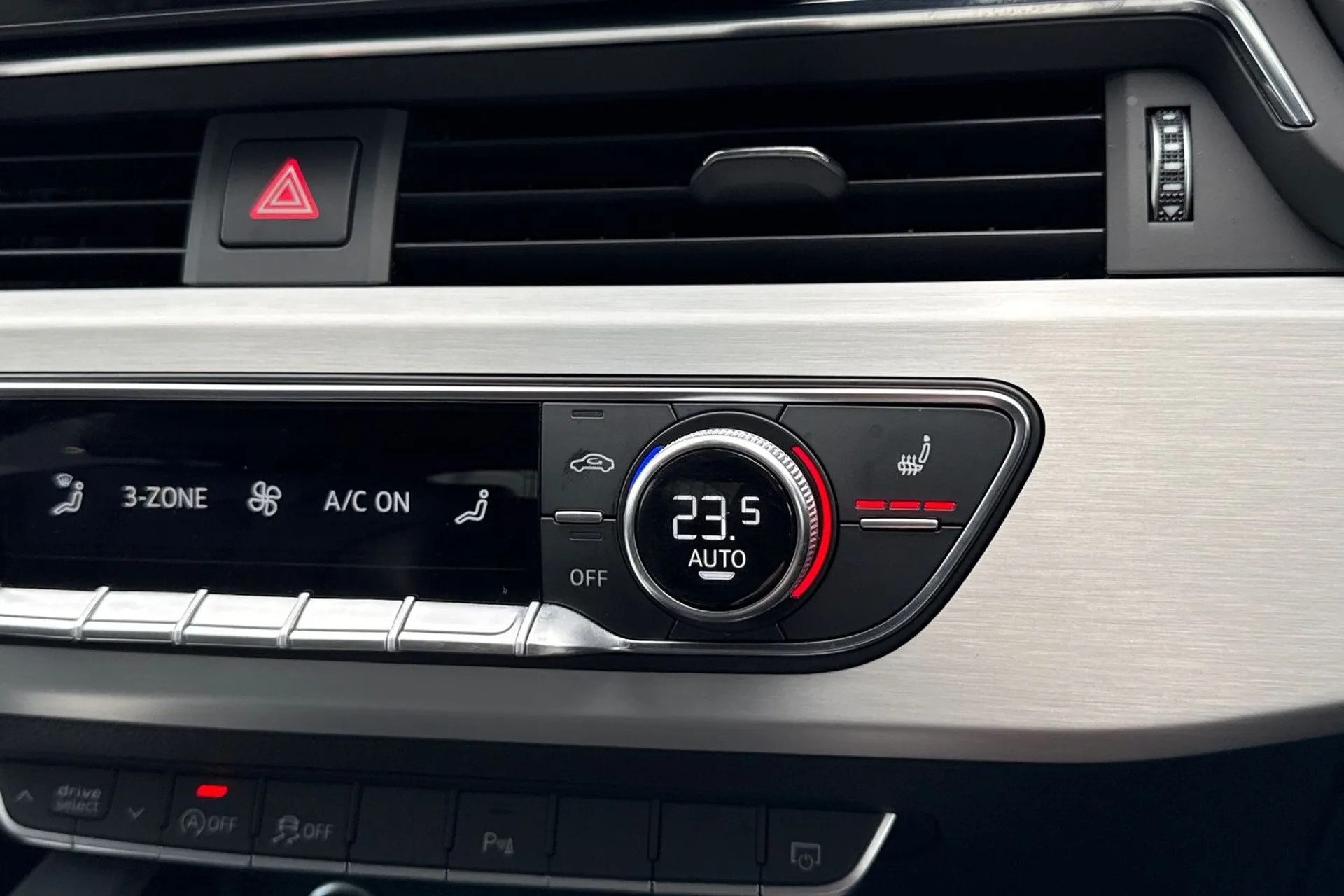 Audi A5 thumbnail image number 33