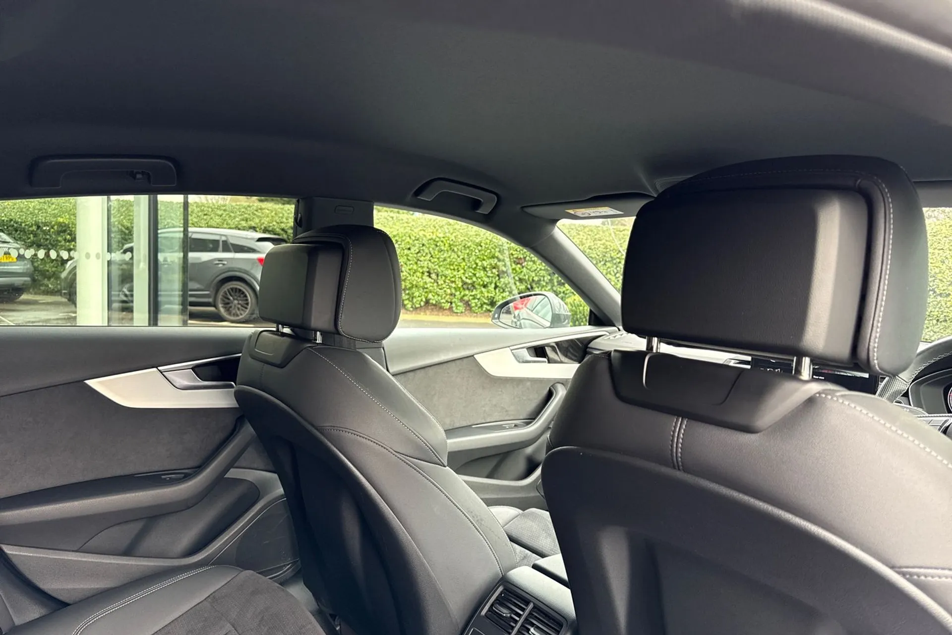 Audi A5 thumbnail image number 45