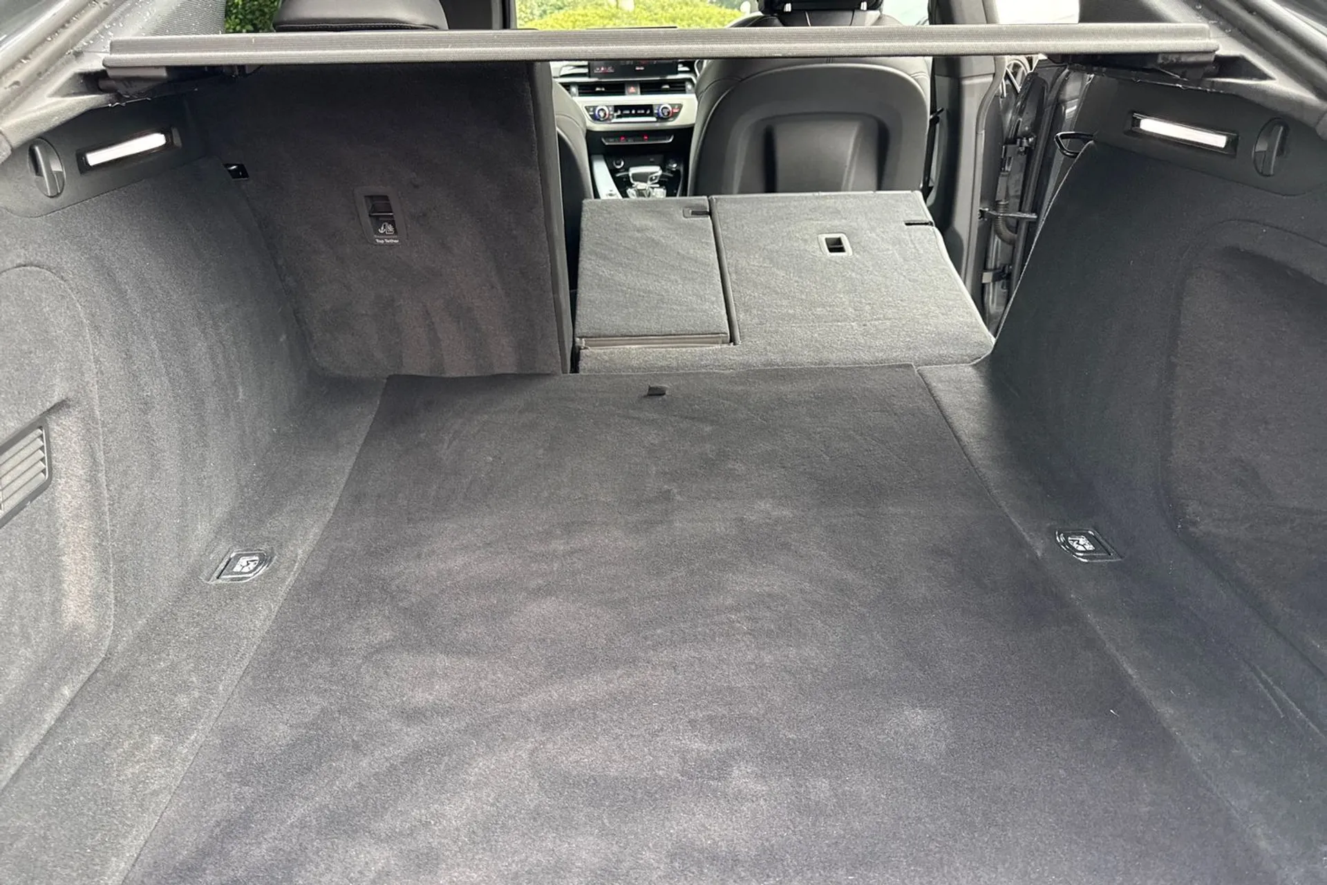 Audi A5 thumbnail image number 42