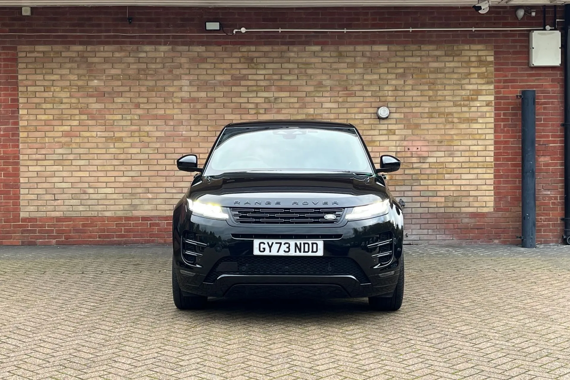 LAND ROVER RANGE ROVER EVOQUE thumbnail image number 12