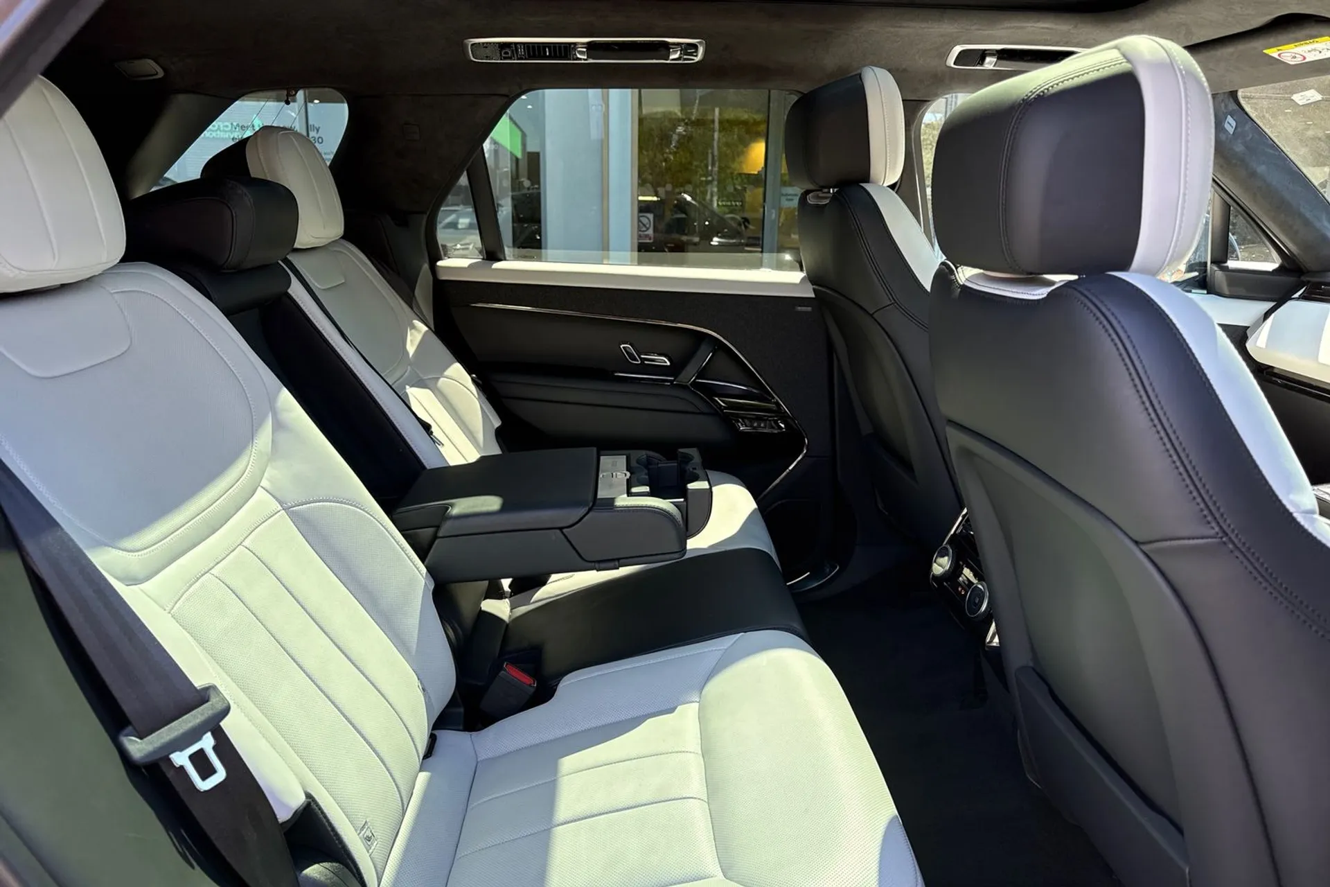 LAND ROVER RANGE ROVER SPORT thumbnail image number 26