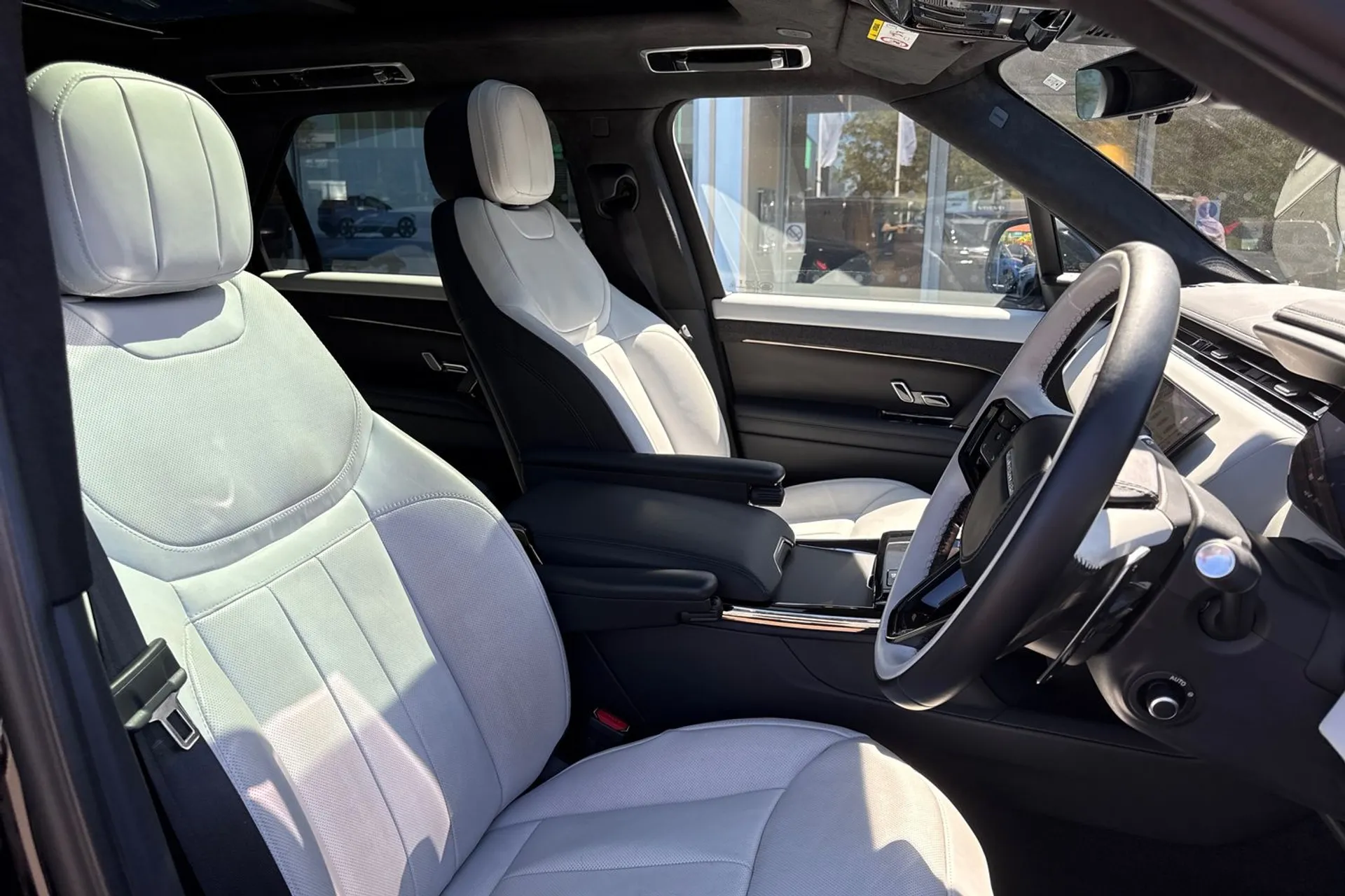 LAND ROVER RANGE ROVER SPORT thumbnail image number 29