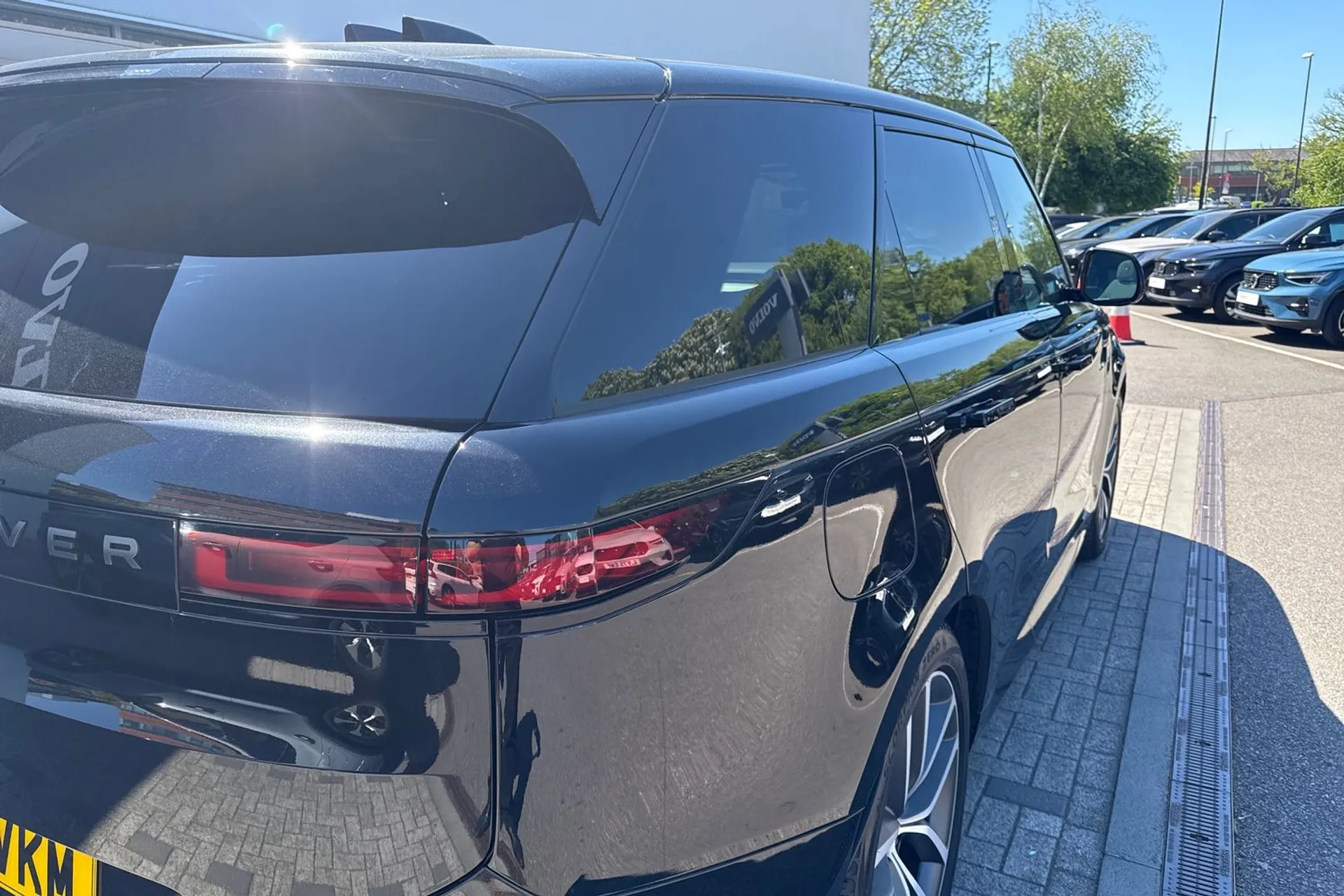 LAND ROVER RANGE ROVER SPORT thumbnail image number 17