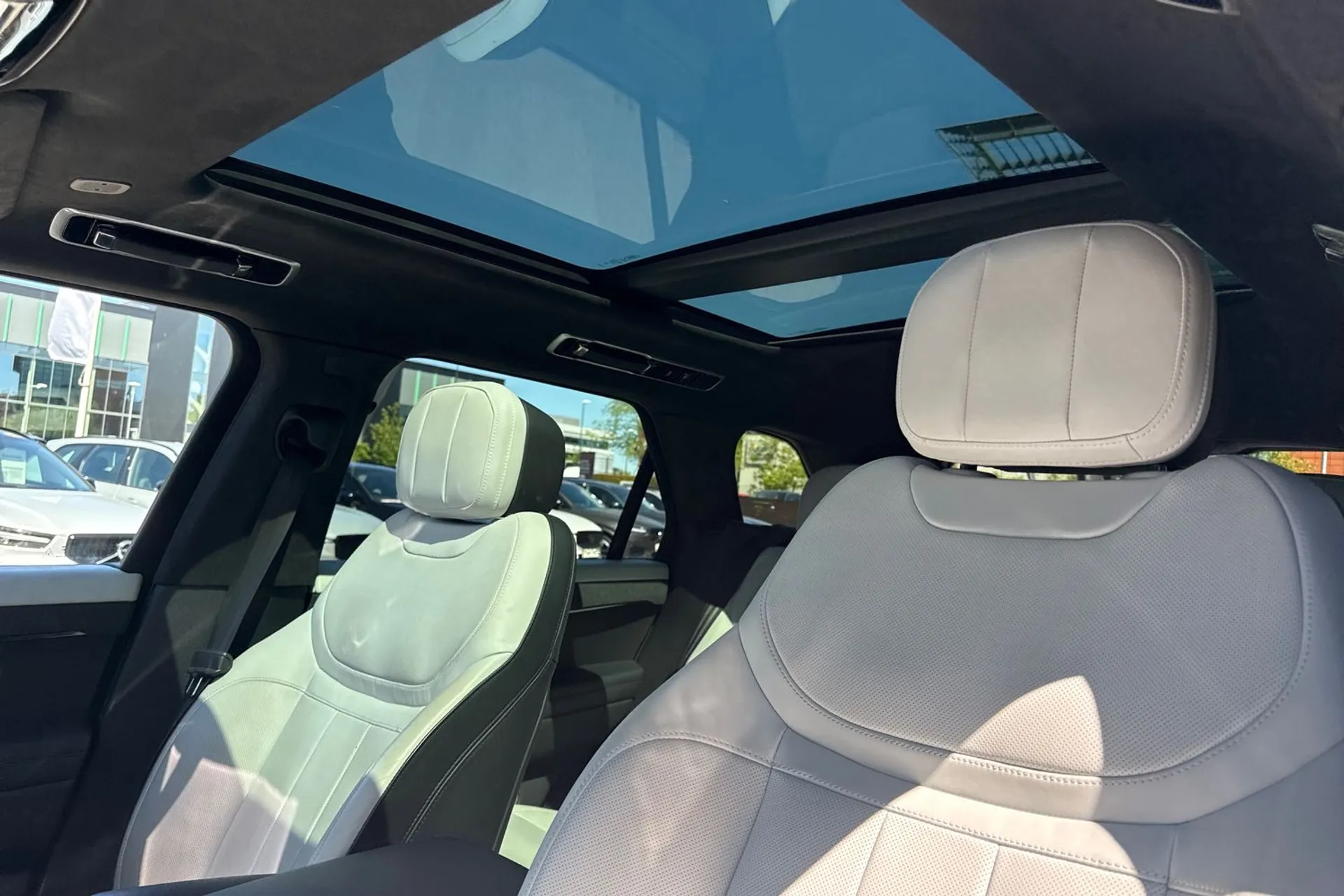 LAND ROVER RANGE ROVER SPORT thumbnail image number 32