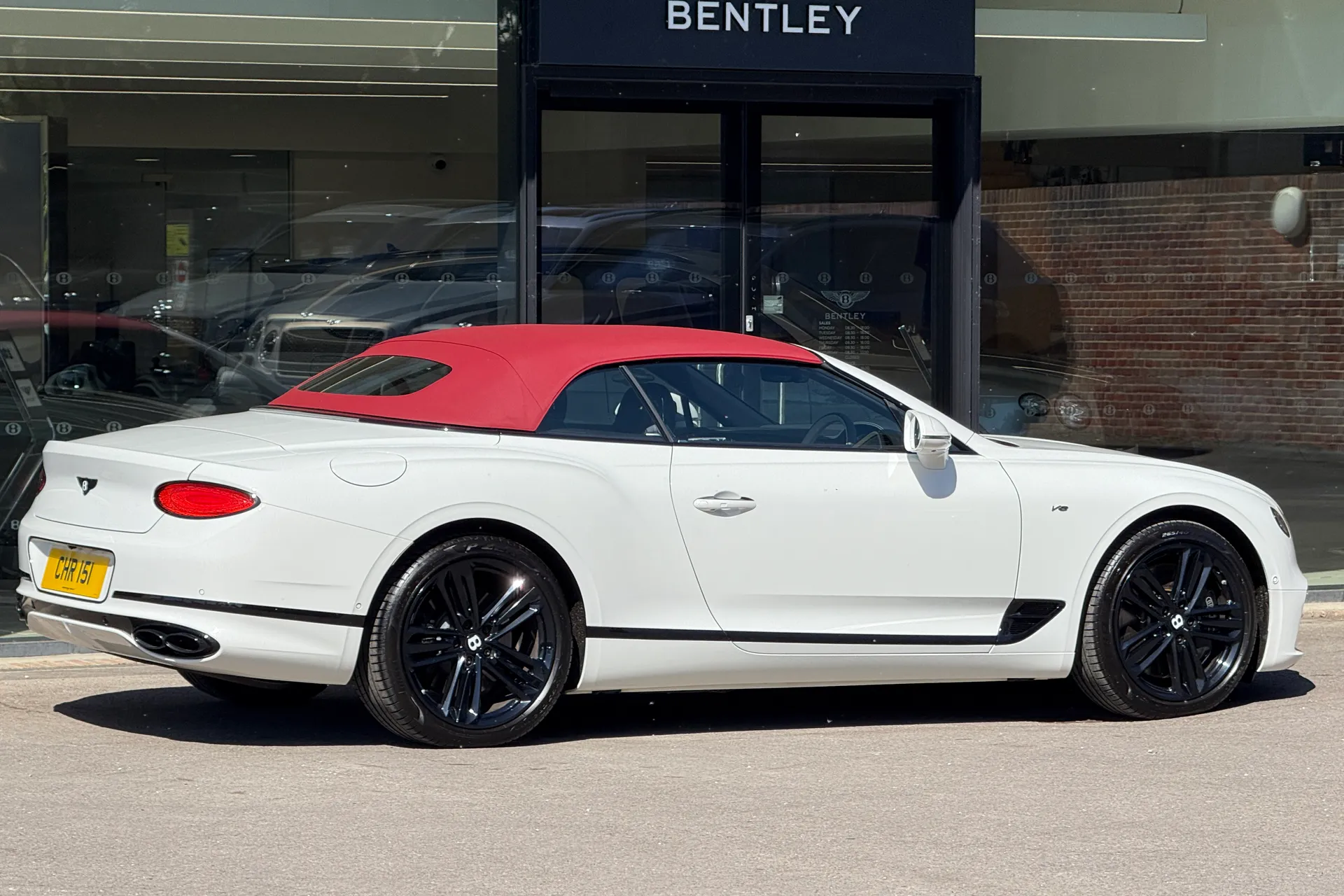 Bentley CONTINENTAL GTC thumbnail image number 14