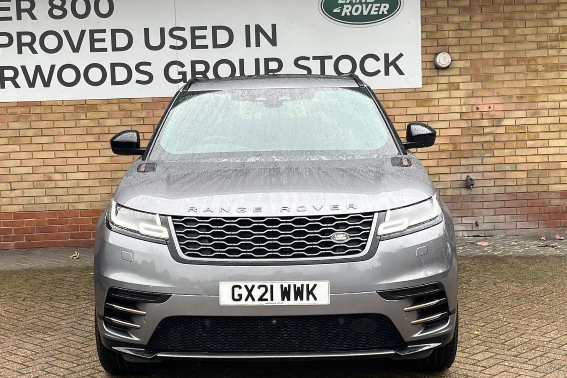 LAND ROVER RANGE ROVER VELAR thumbnail image number 14