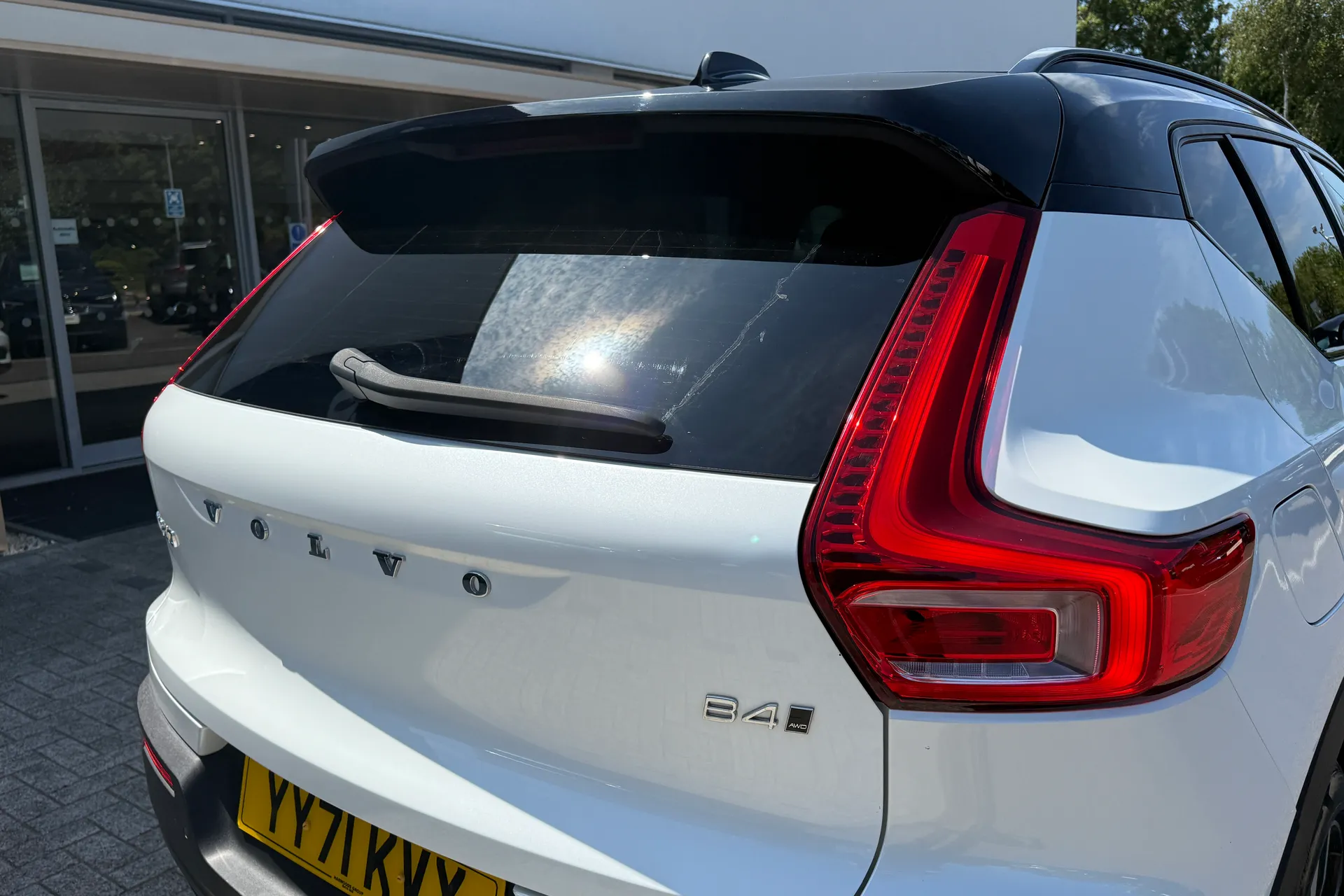 Volvo XC40 thumbnail image number 18