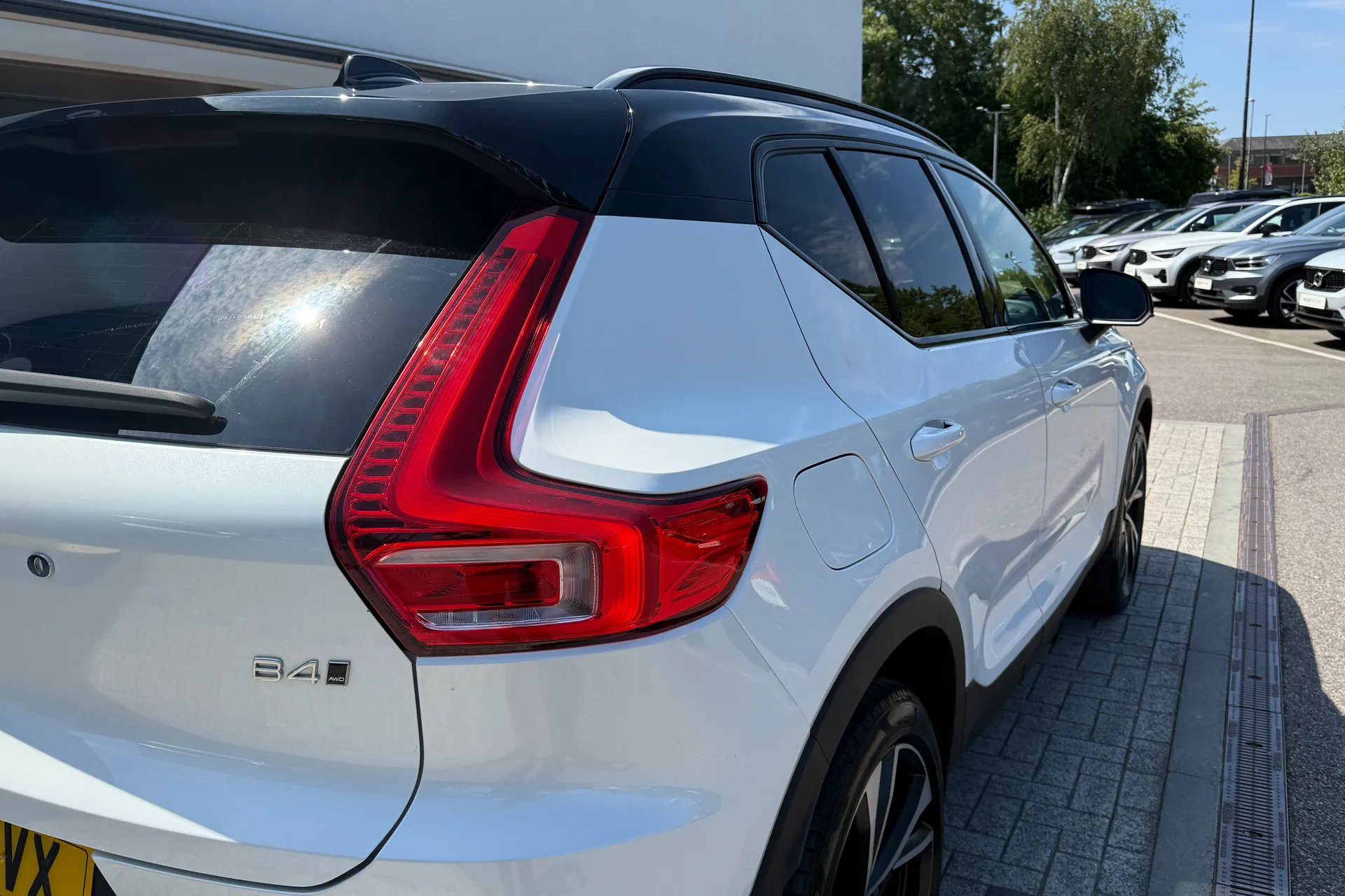 Volvo XC40 thumbnail image number 17